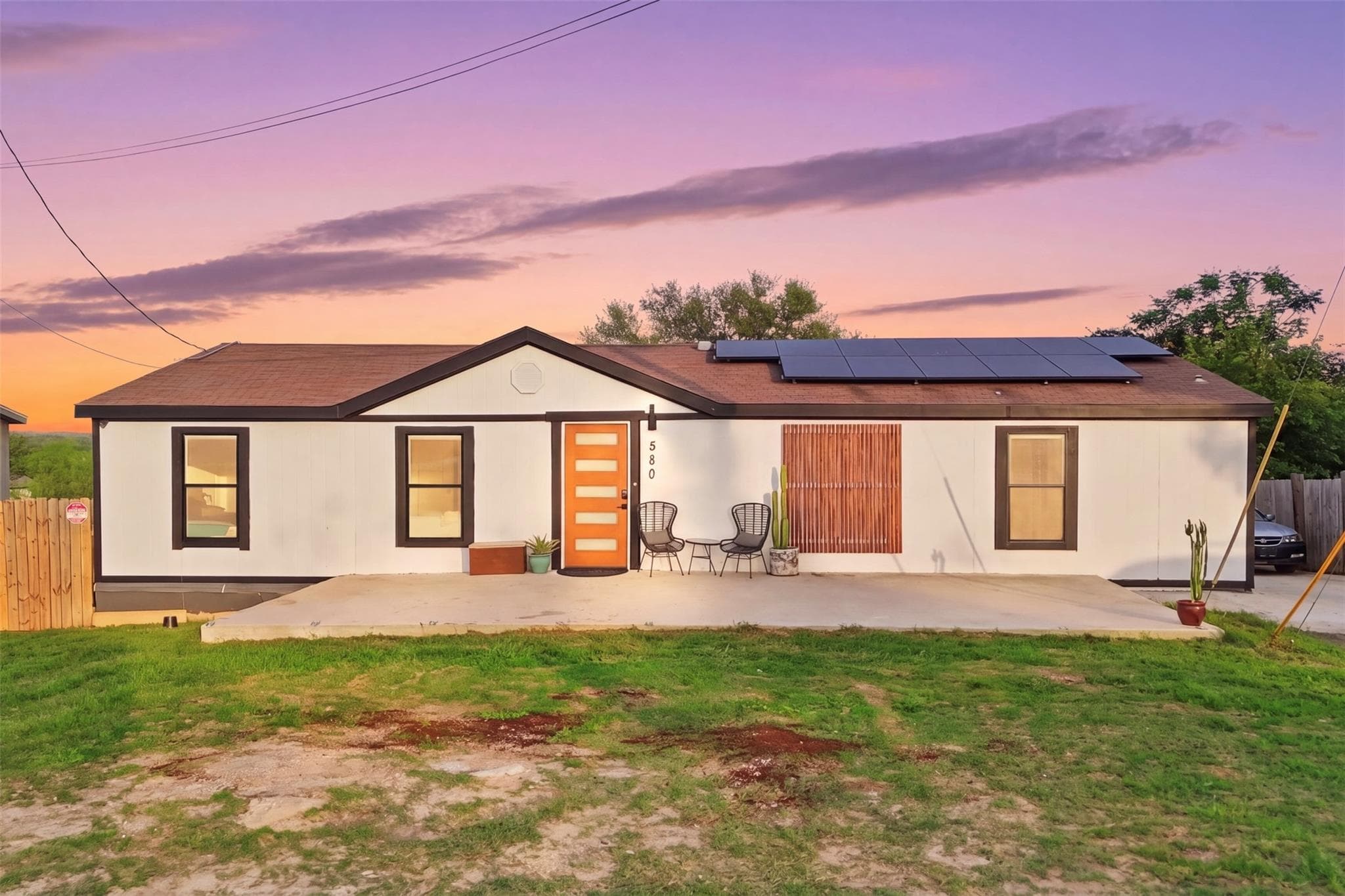 580  Railyard Dr