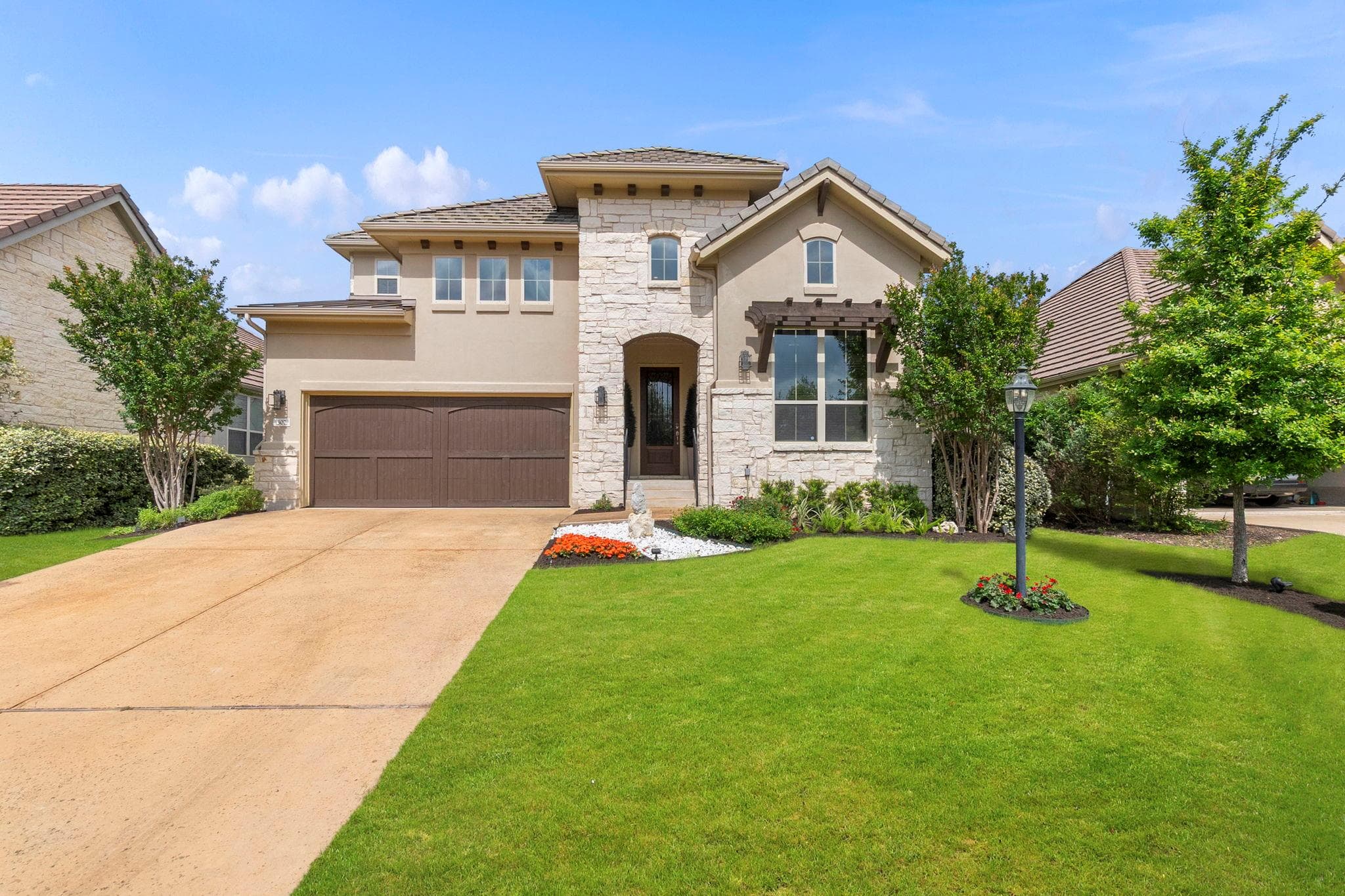 307  Maxwell Way  #20
