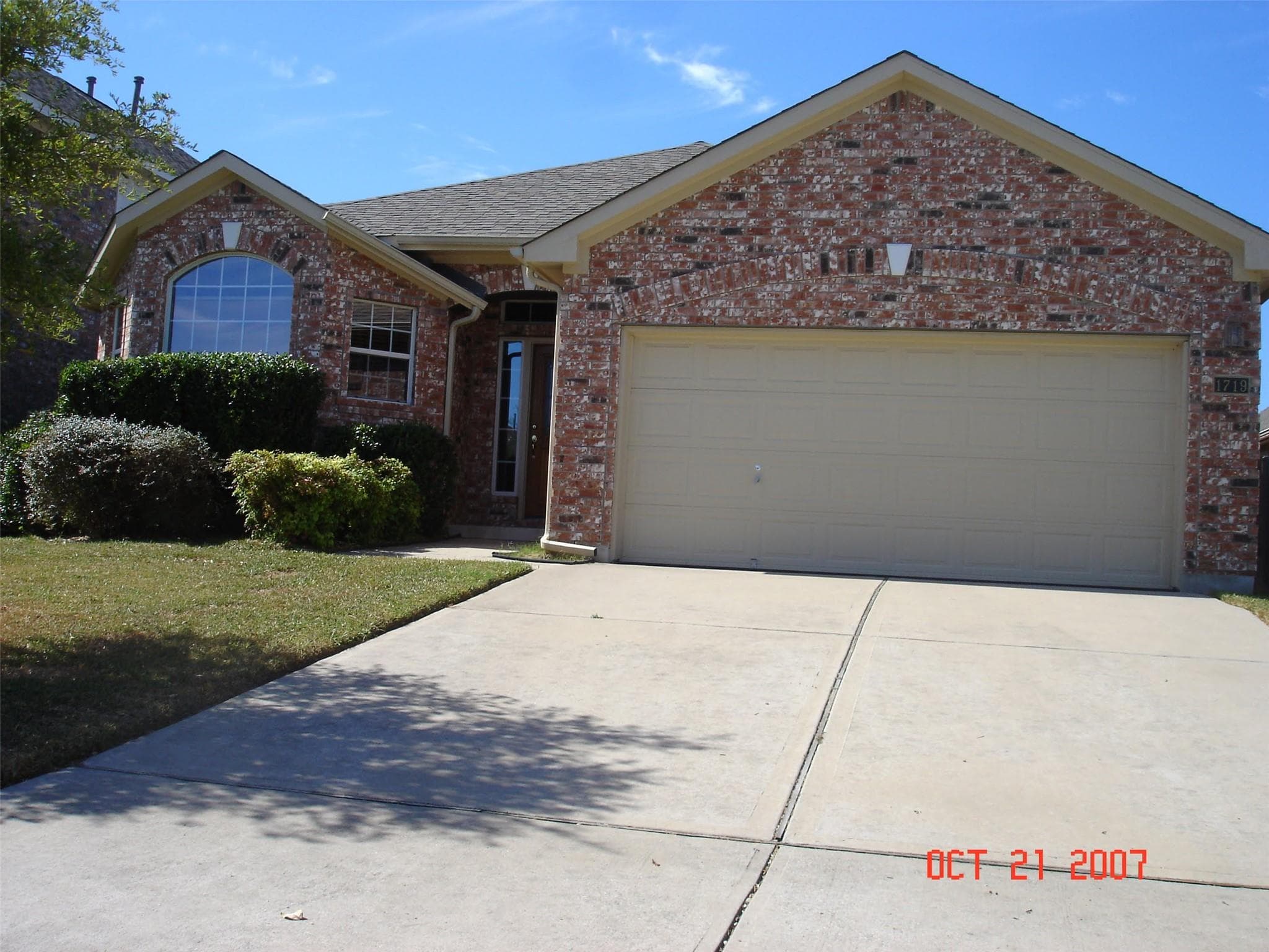 1719  Maize Bend Dr