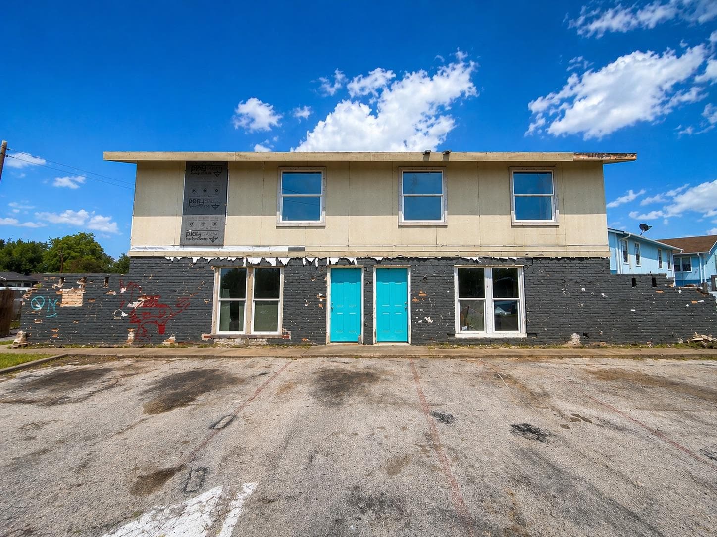 8605  Fireside Dr