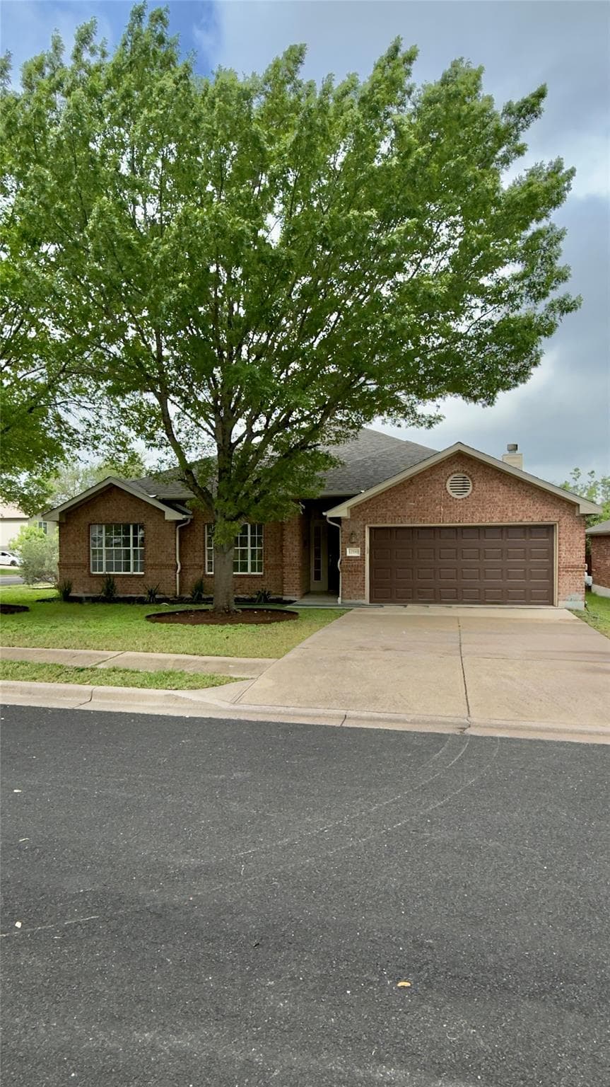 12700  Danbrook Cv