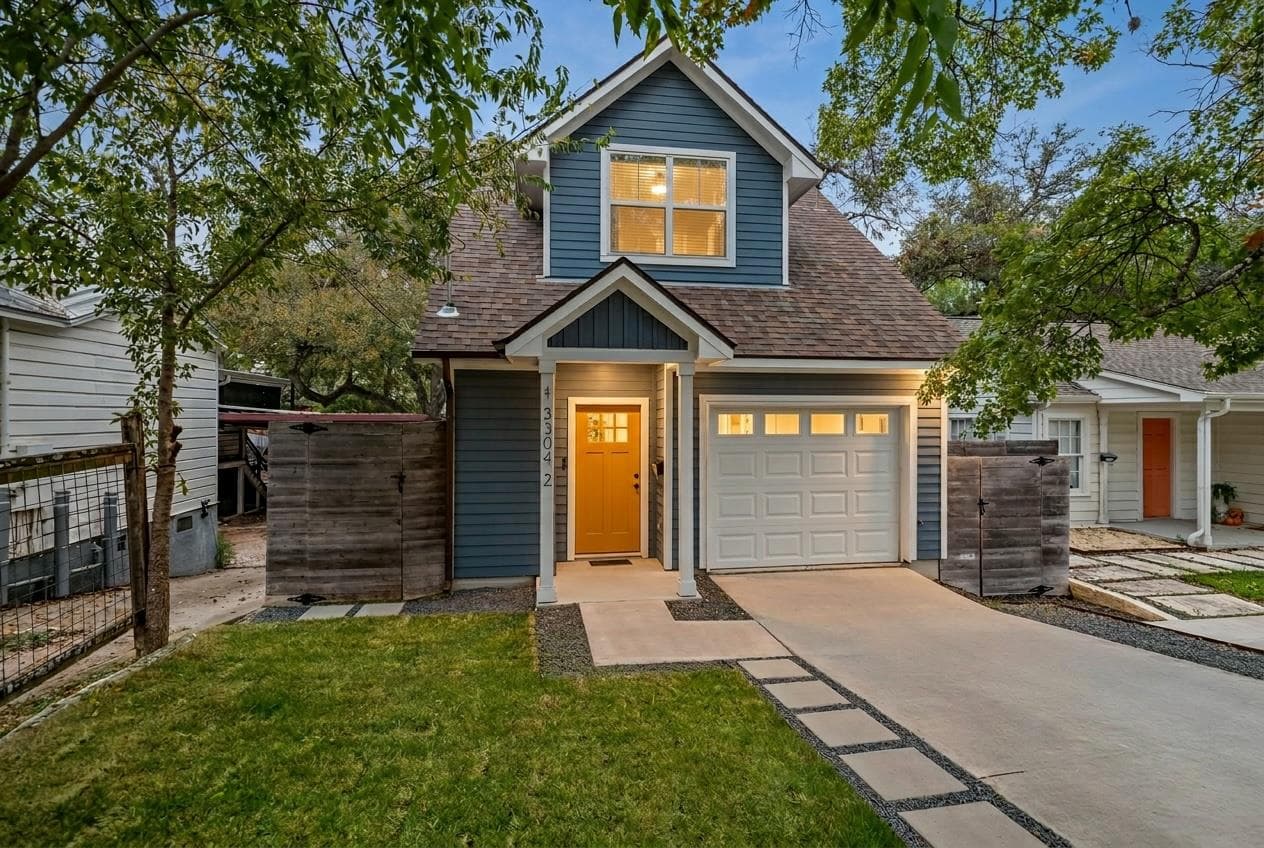 3304  Hollywood Ave  #2