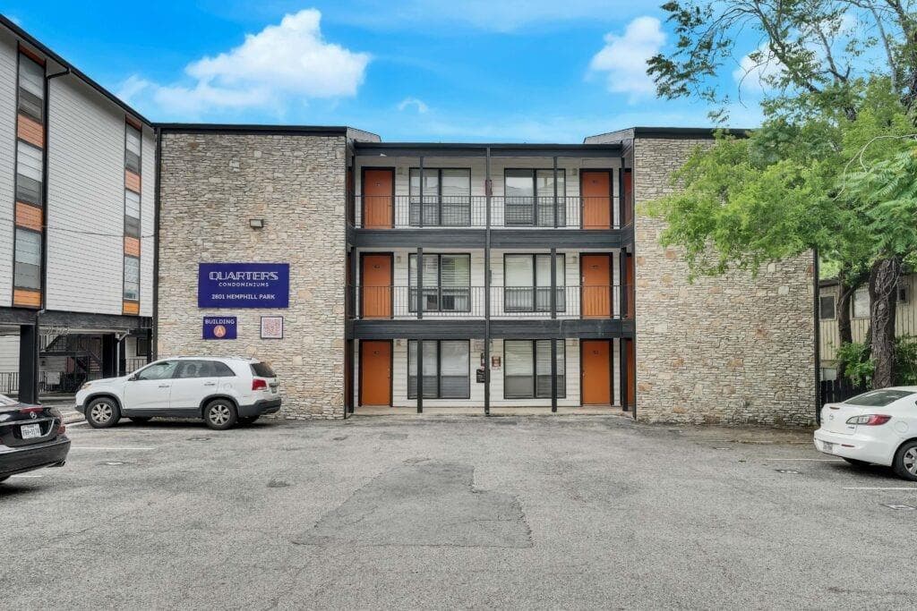 2801  Hemphill Park  #A301