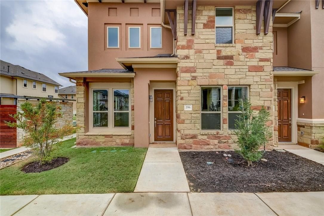 13800  Lyndhurst #296 St  #296