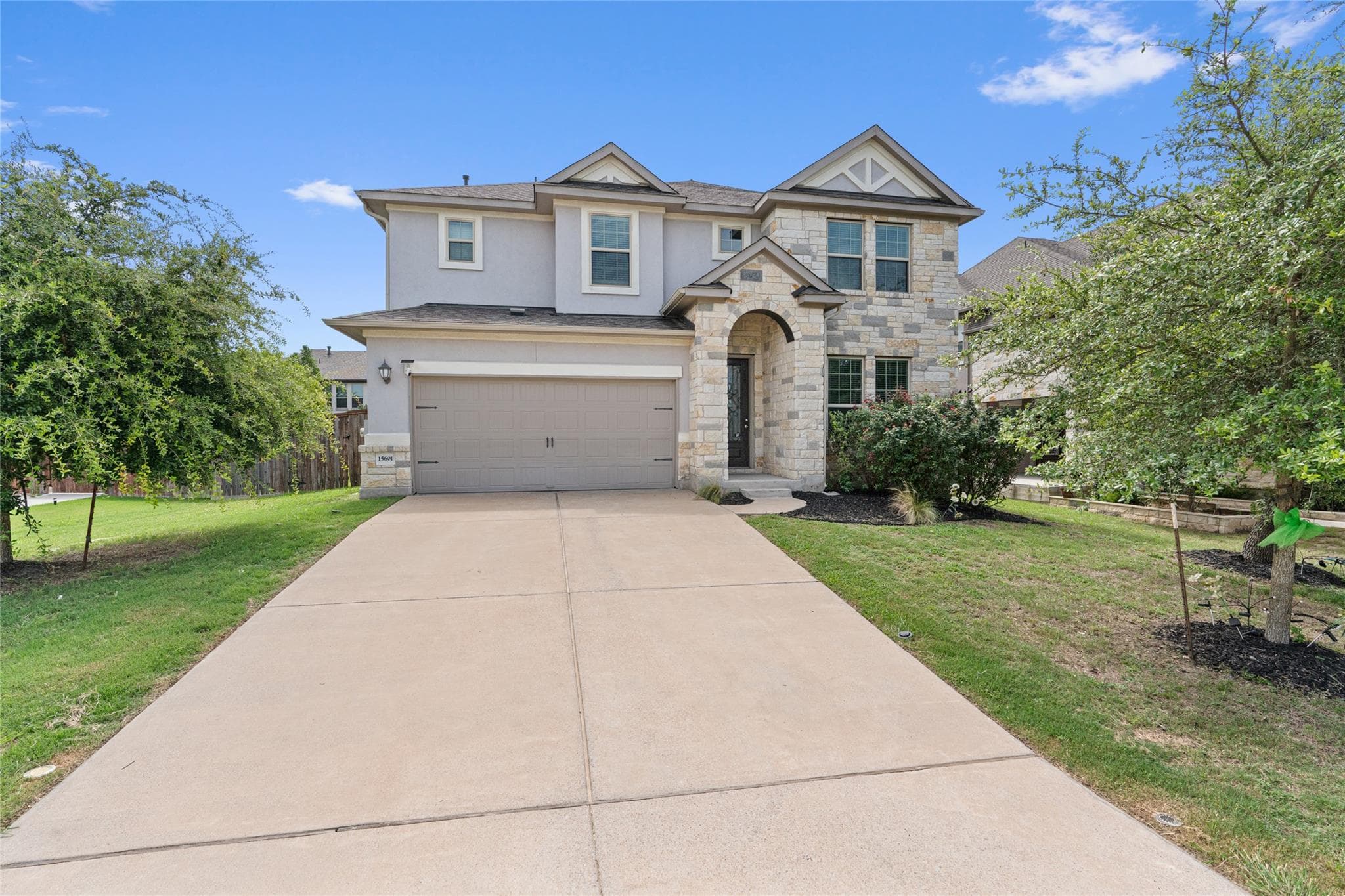 15601  Cabrillo Way