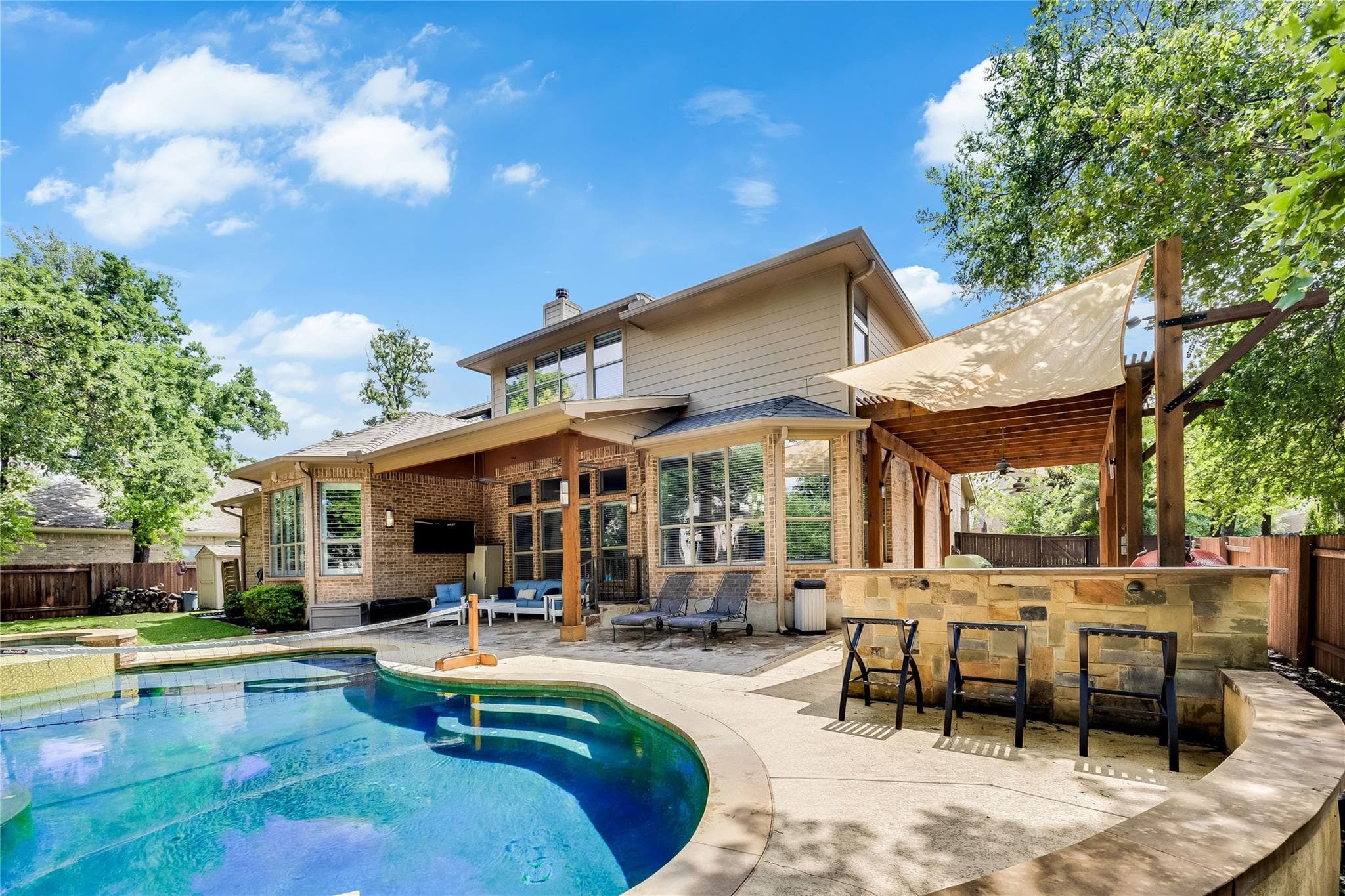 204  Broken Arrow Dr