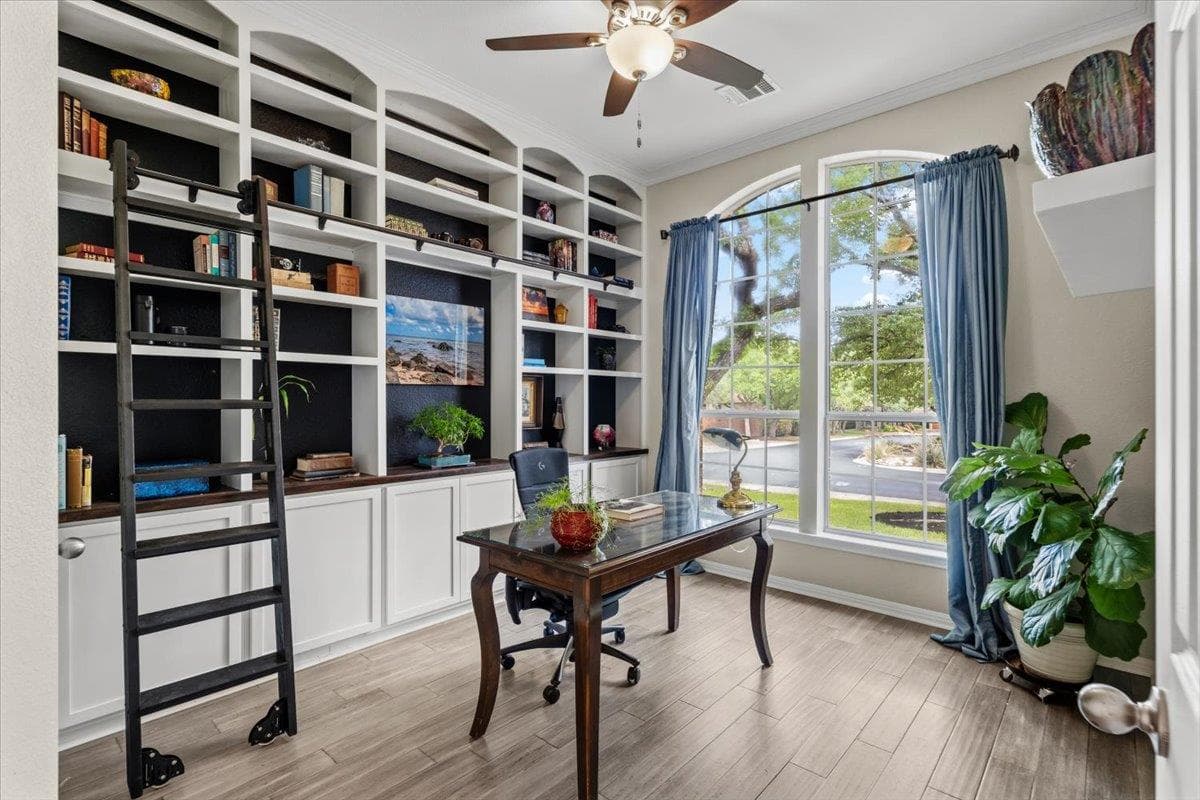 12811  Mcnelly Trl