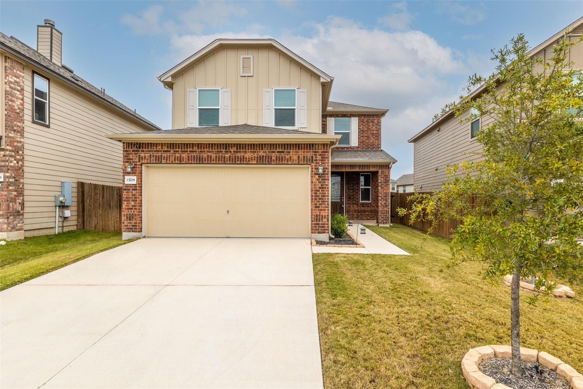 13709 Vigilance St