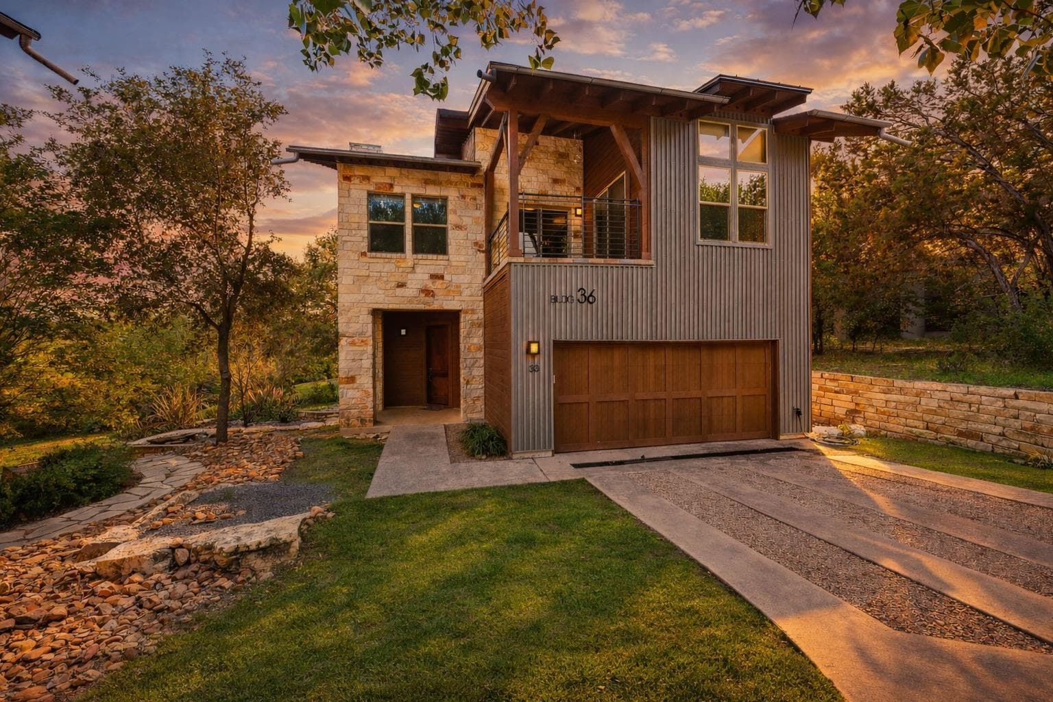 8110  Ranch Road 2222 Rd  #33