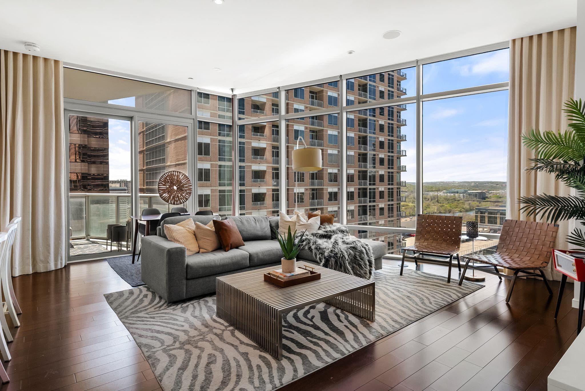 200  Congress Ave  #14C