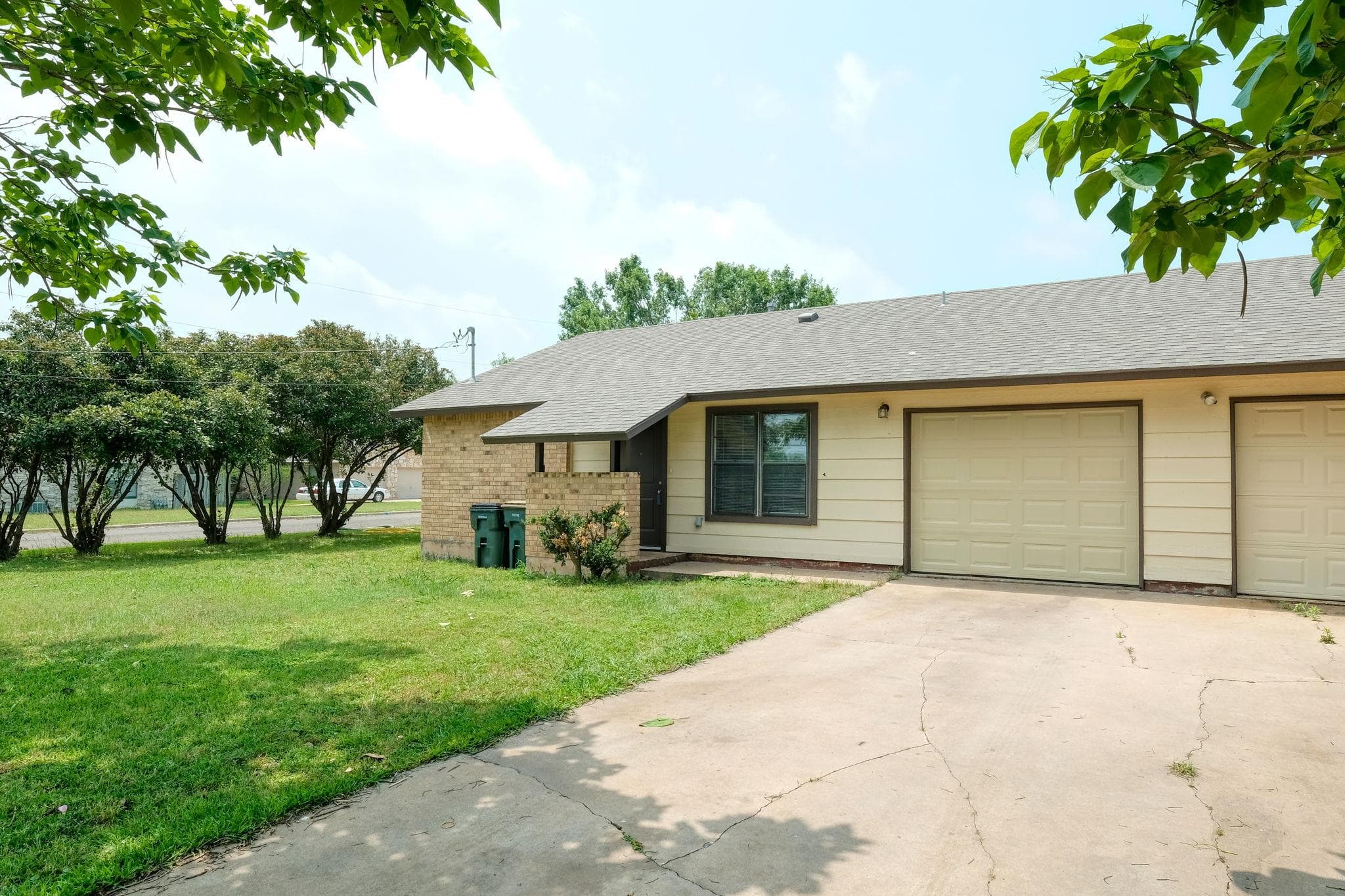 2900  Mesquite Ln  #A