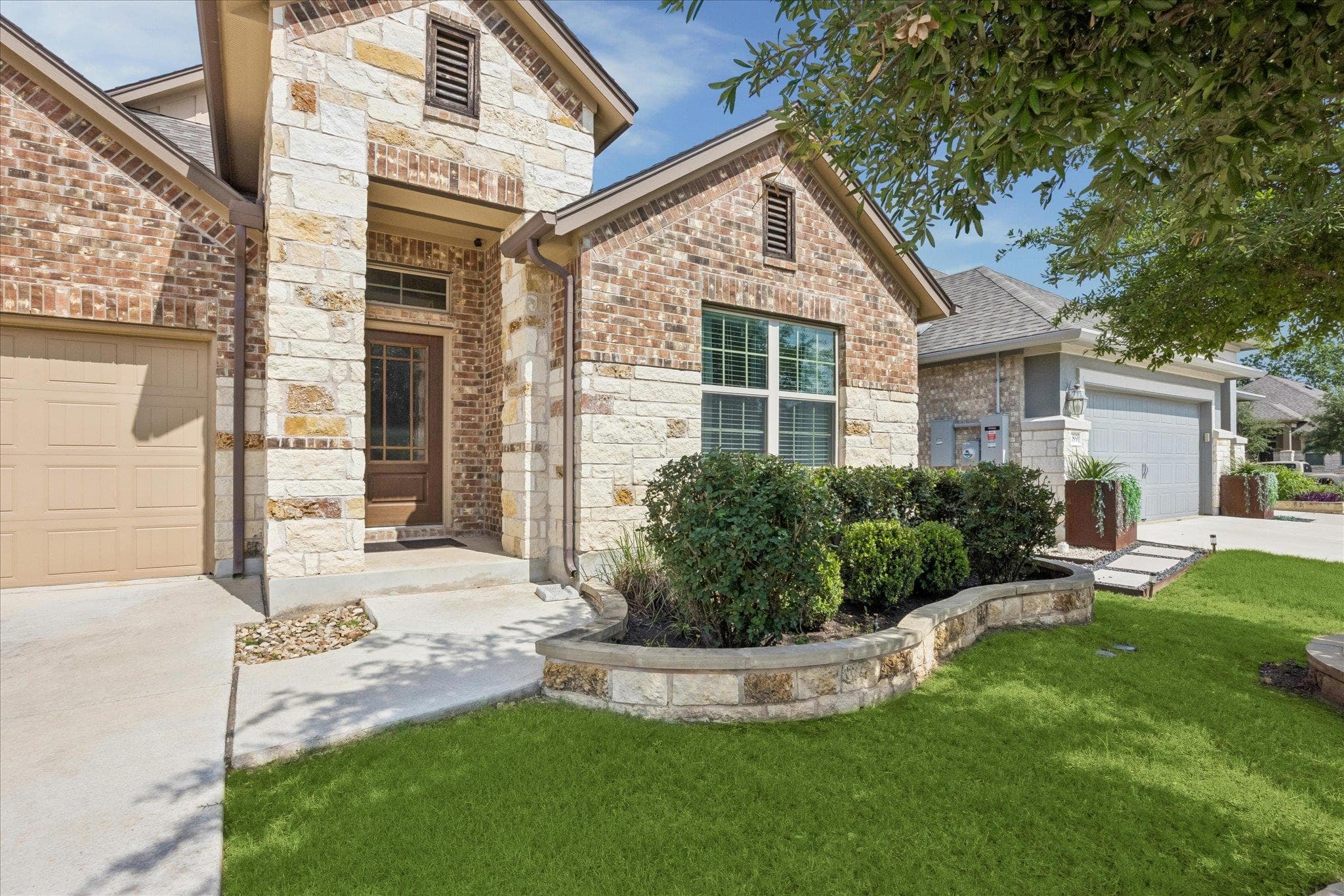 179  Belwood Dr