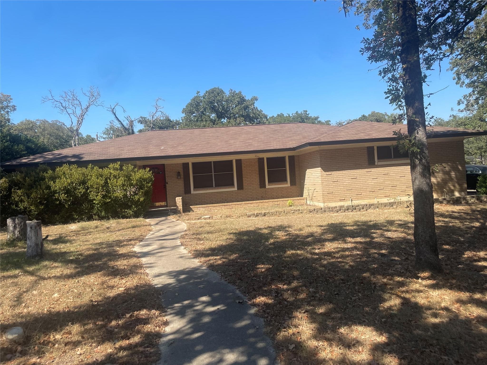 1904  Okelley Rd