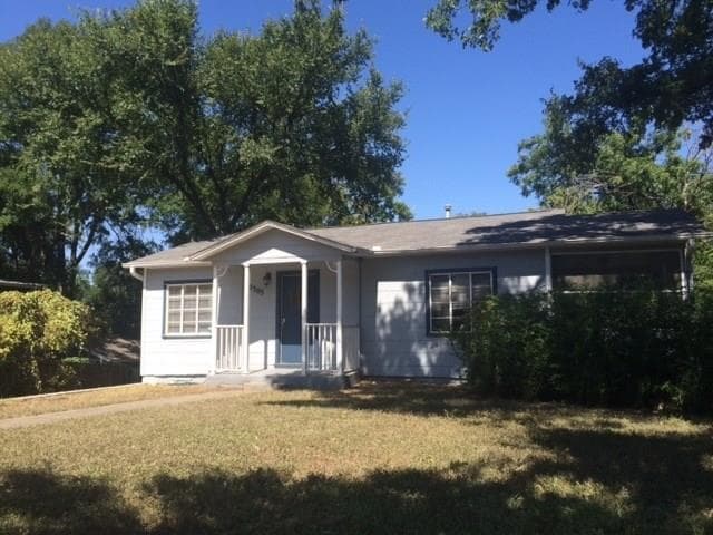 3305  Merrie Lynn Ave