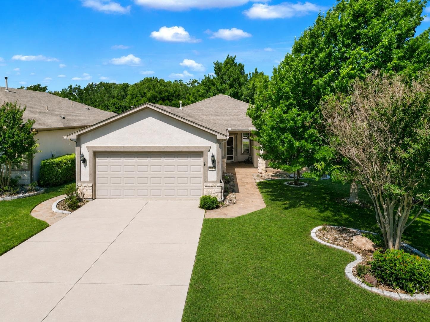 704 Independence Creek Ln