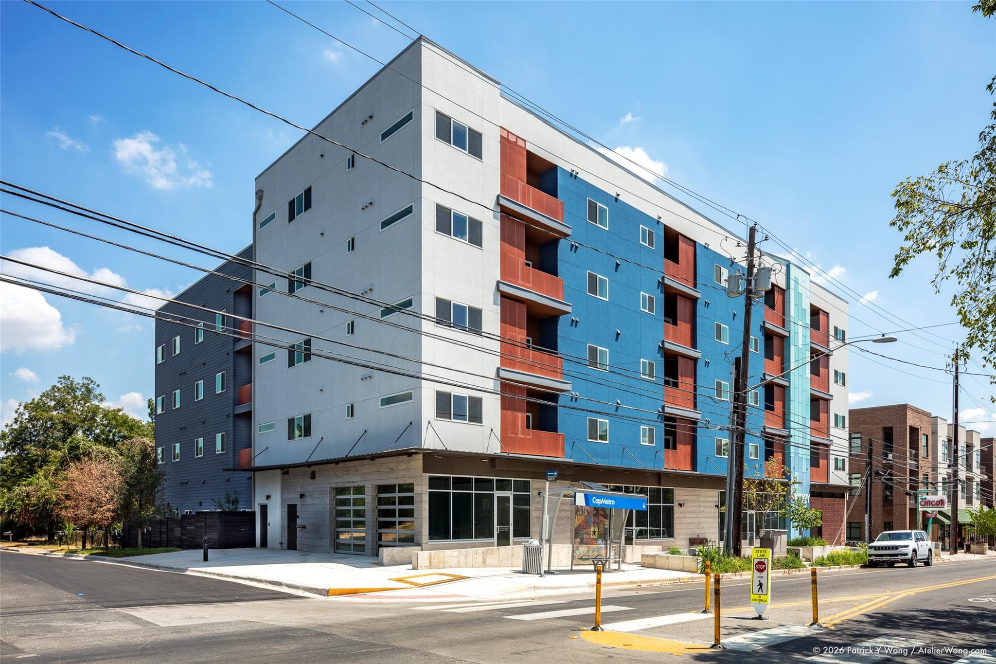 1309  Chicon St  #401