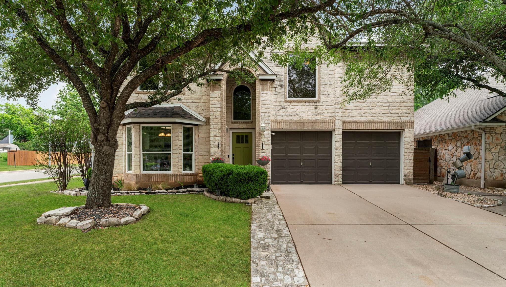 15424  Ozone Pl