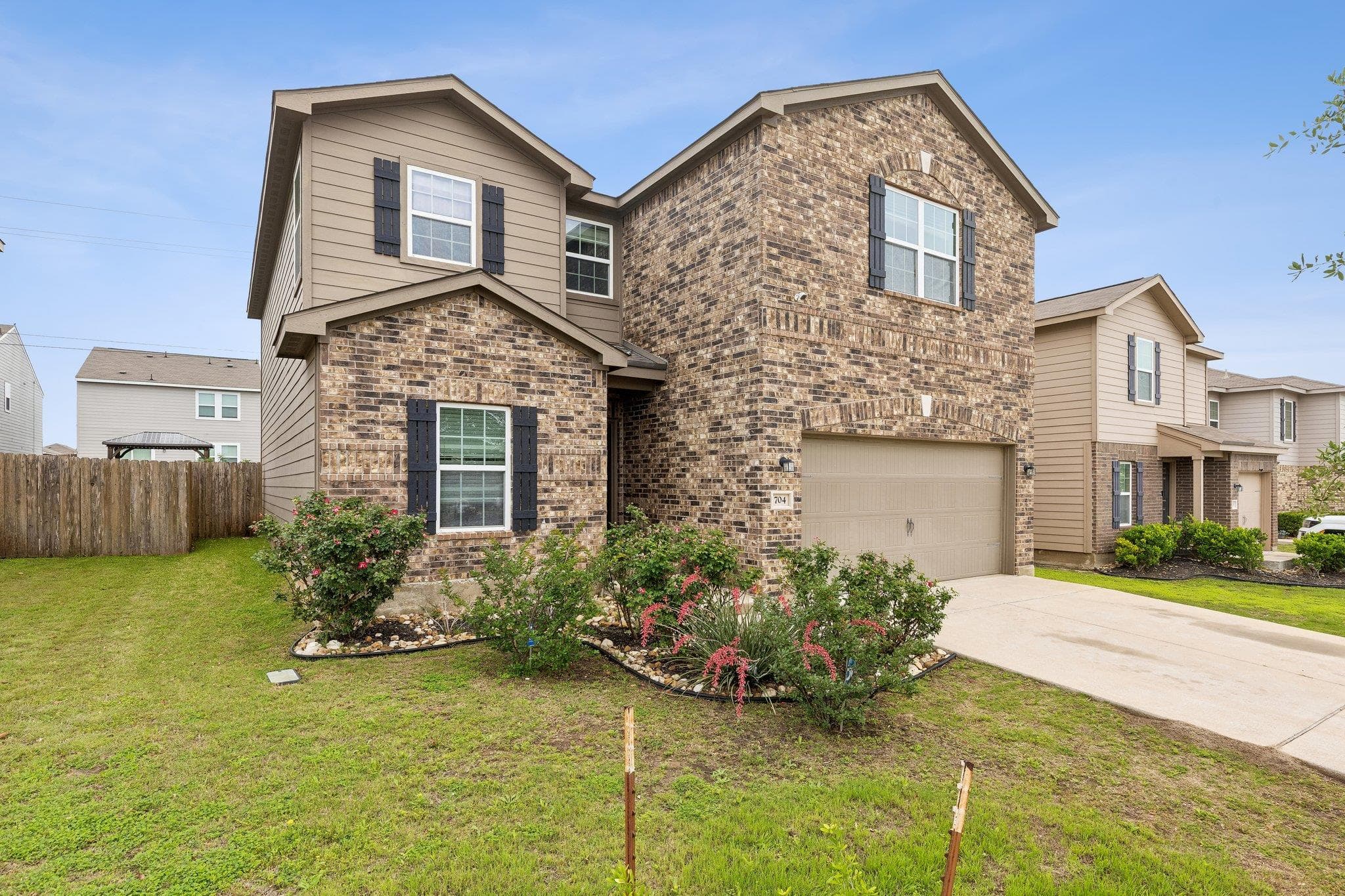 704  Cleary Ln