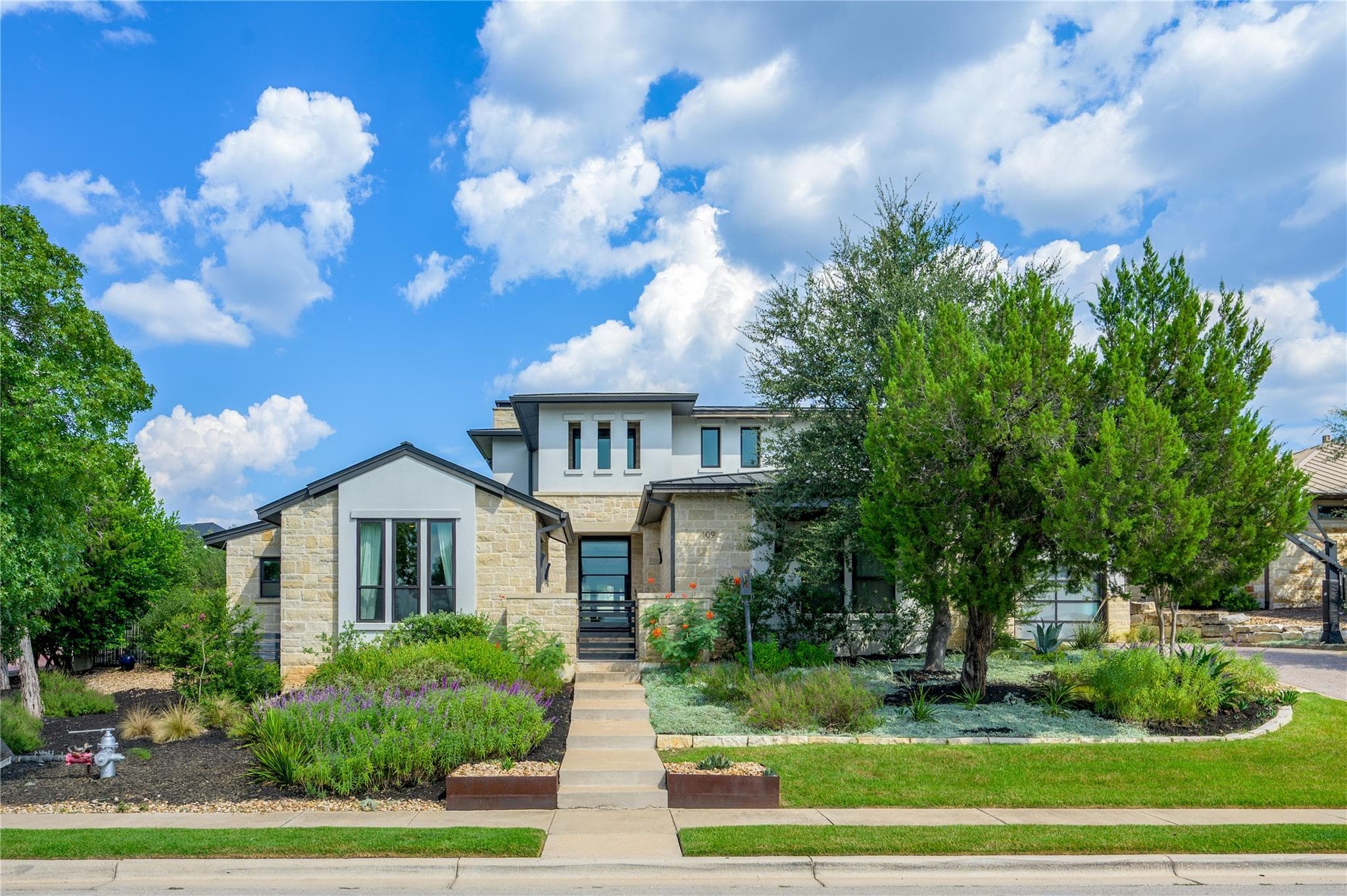 109  Bella Colinas Dr