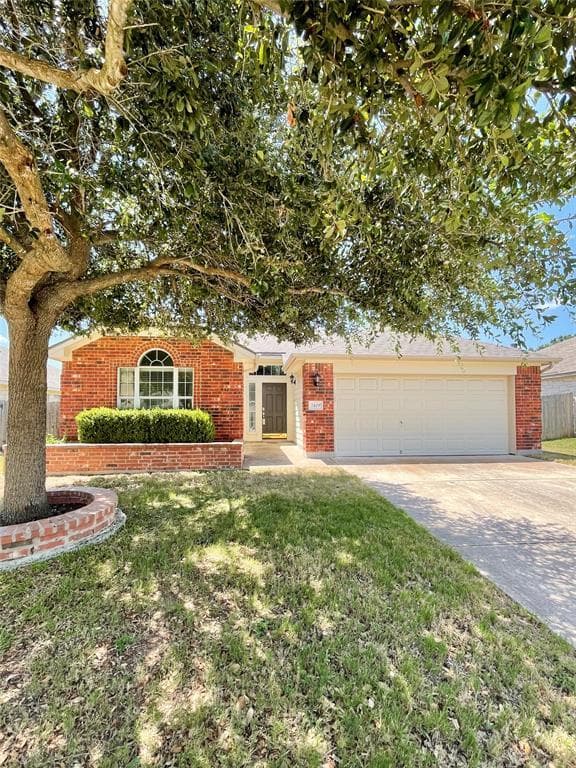 2409  Romeo Dr