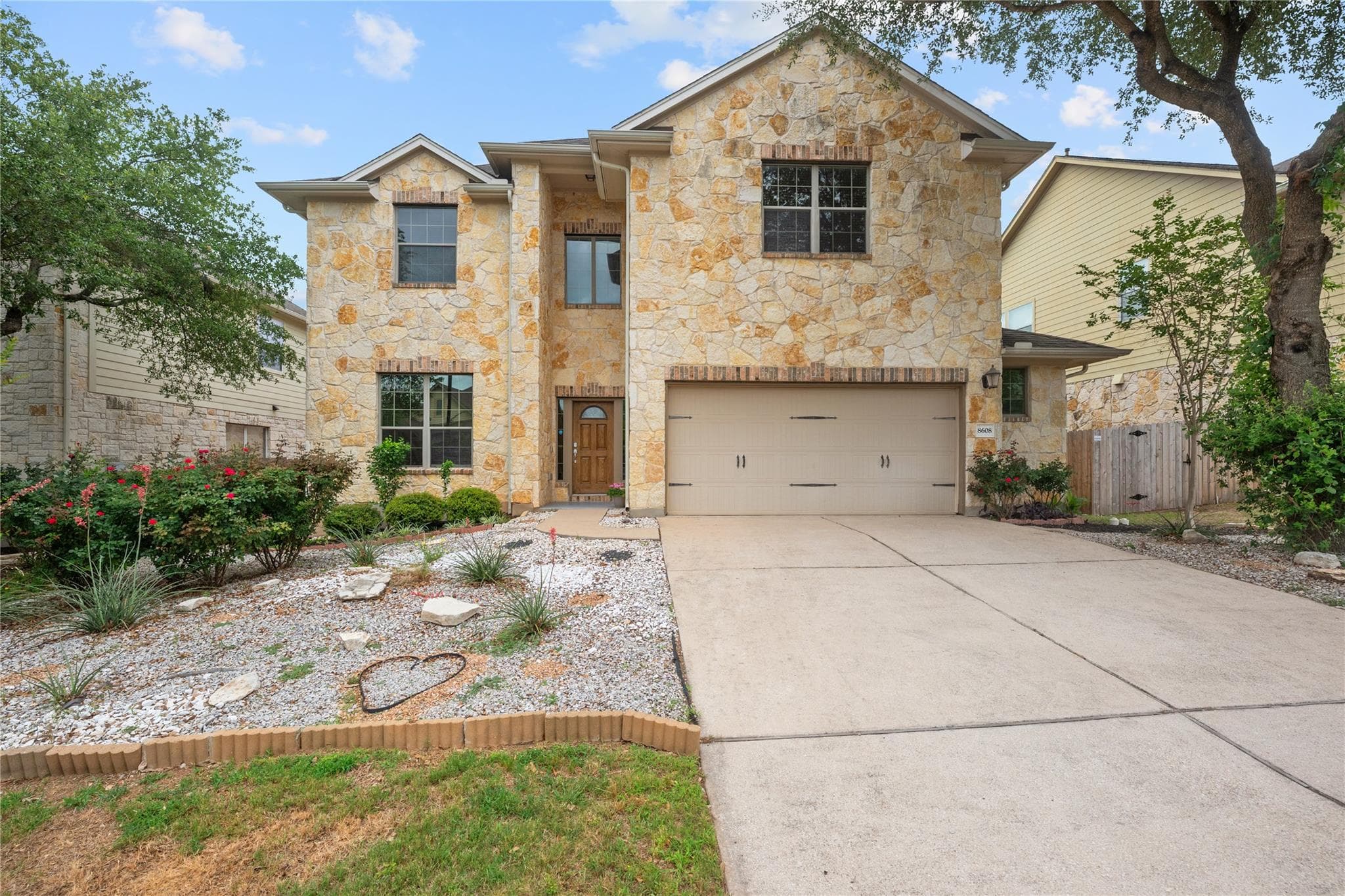 8608  Alophia Dr