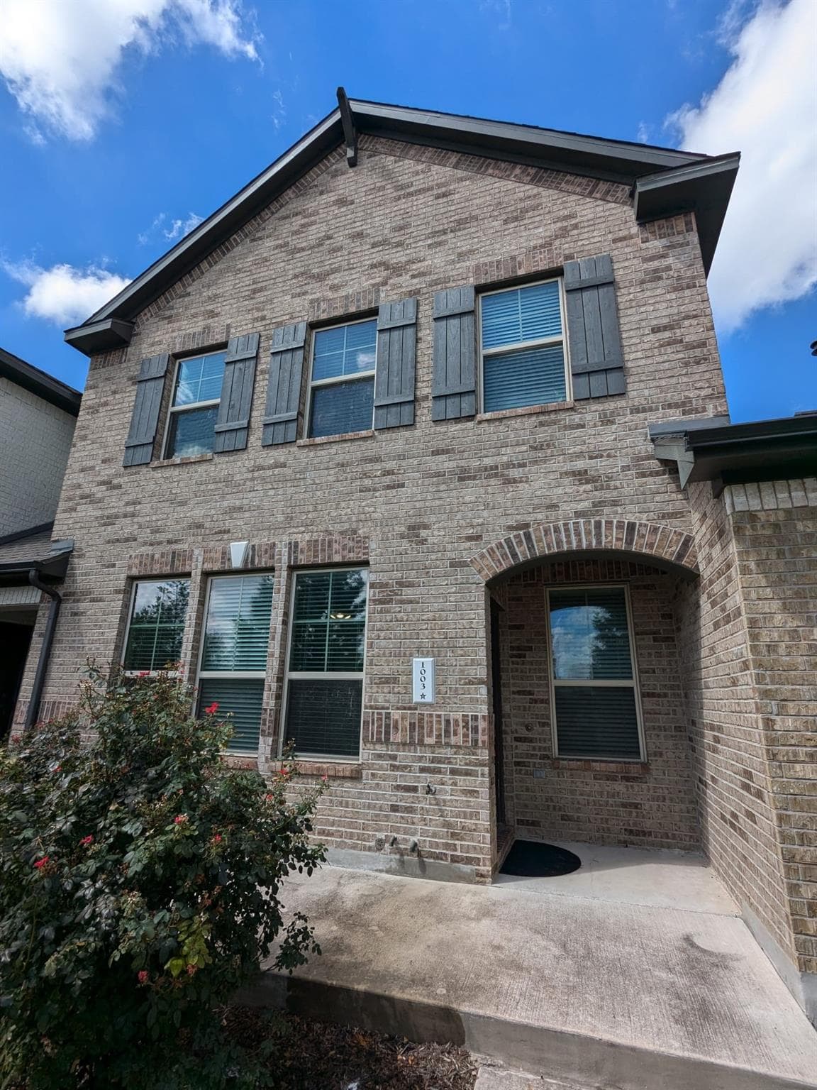 7220  Wyoming Springs Dr  #1003