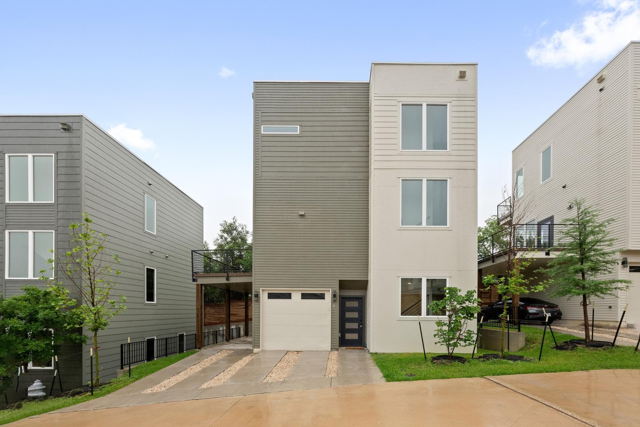 2309  Montopolis Dr  #7