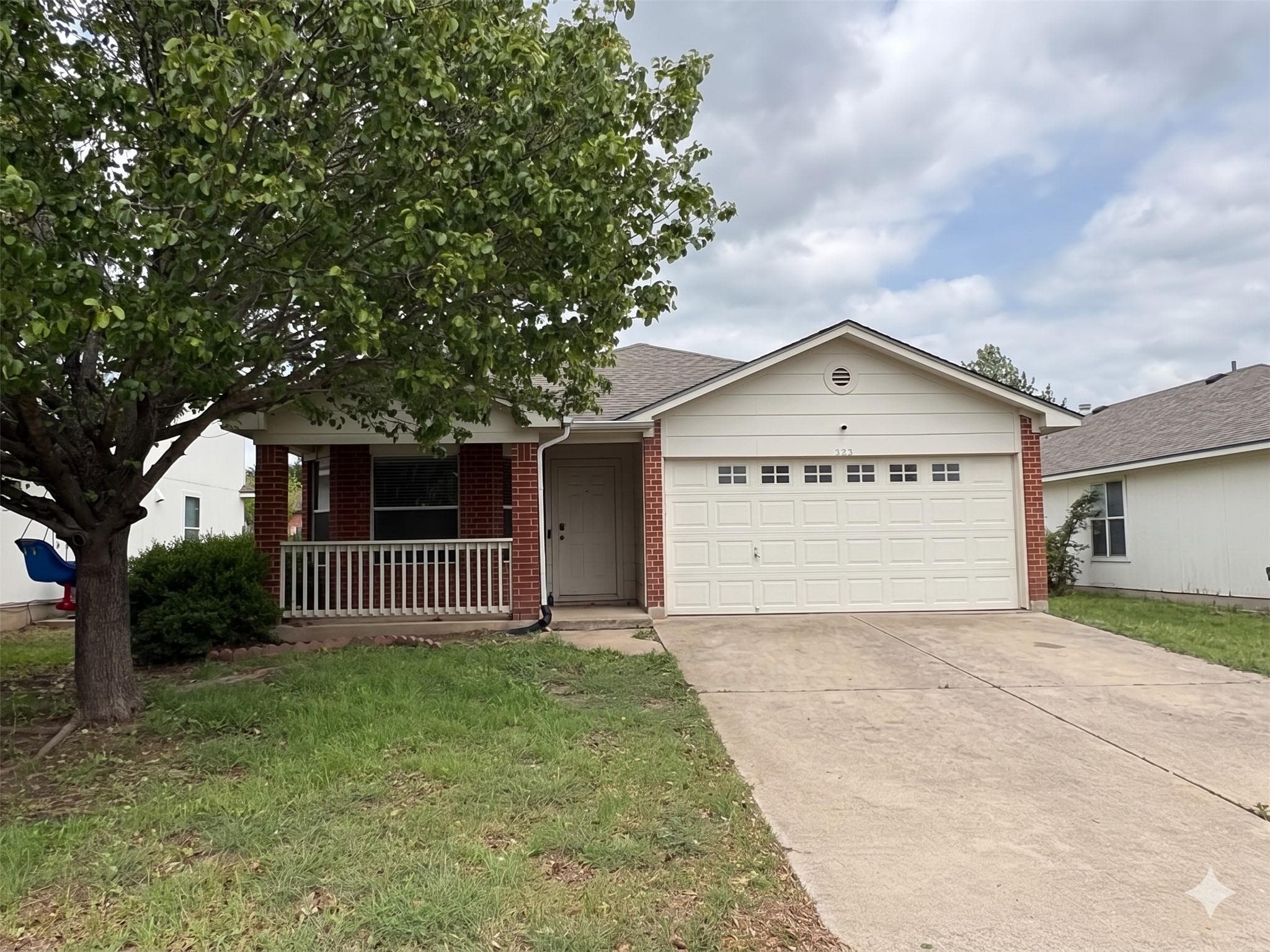 323  Precipice Way