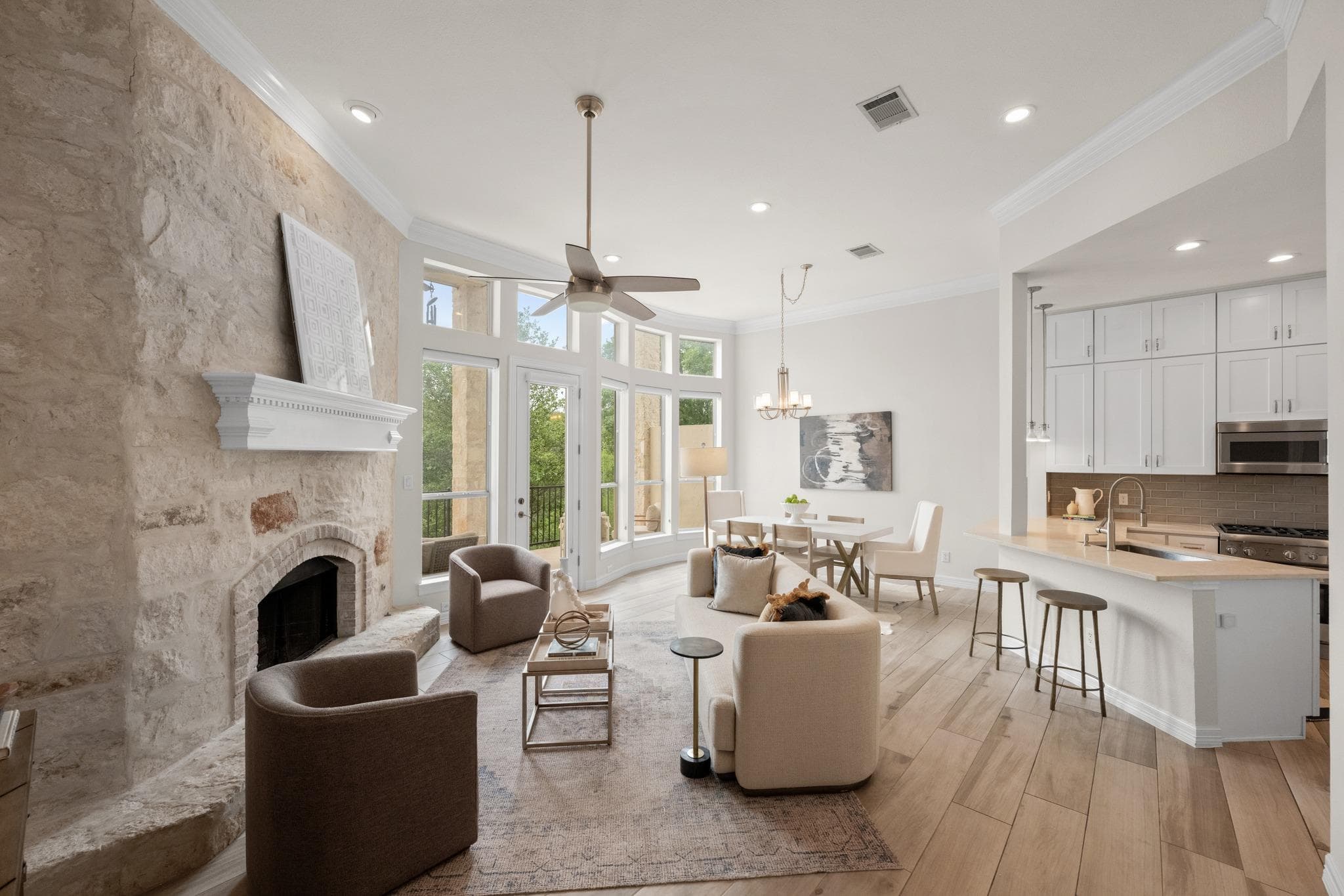 1701  Spyglass Dr  #10