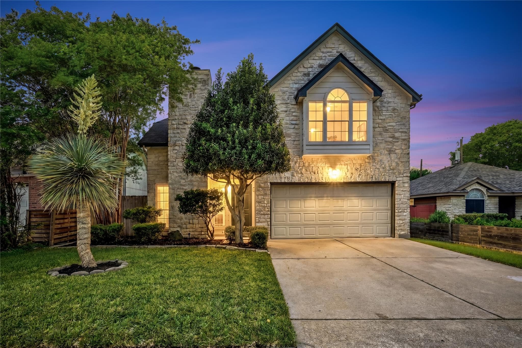 1812  Southwestern Trl