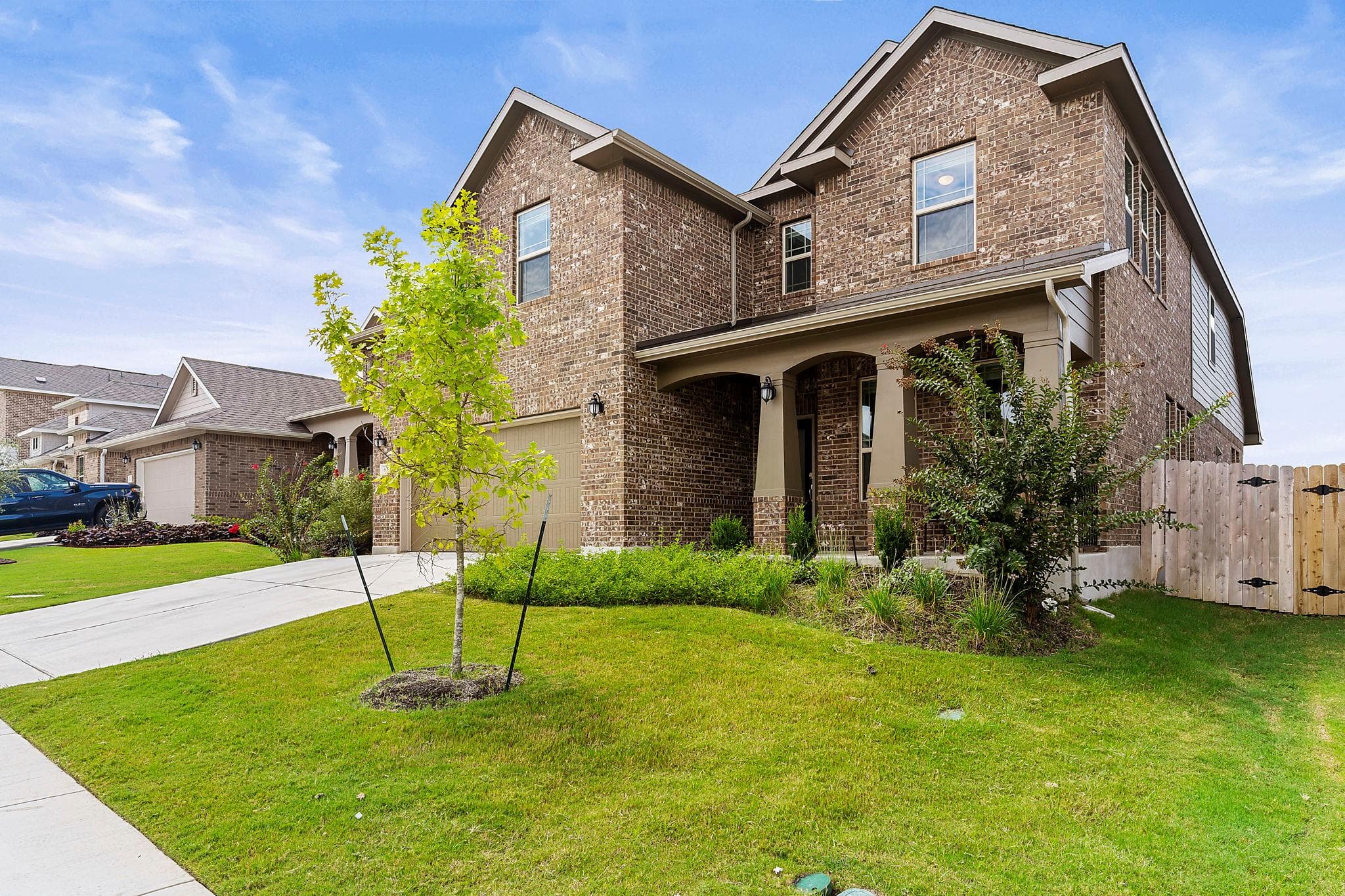 607  Allende Bend None
