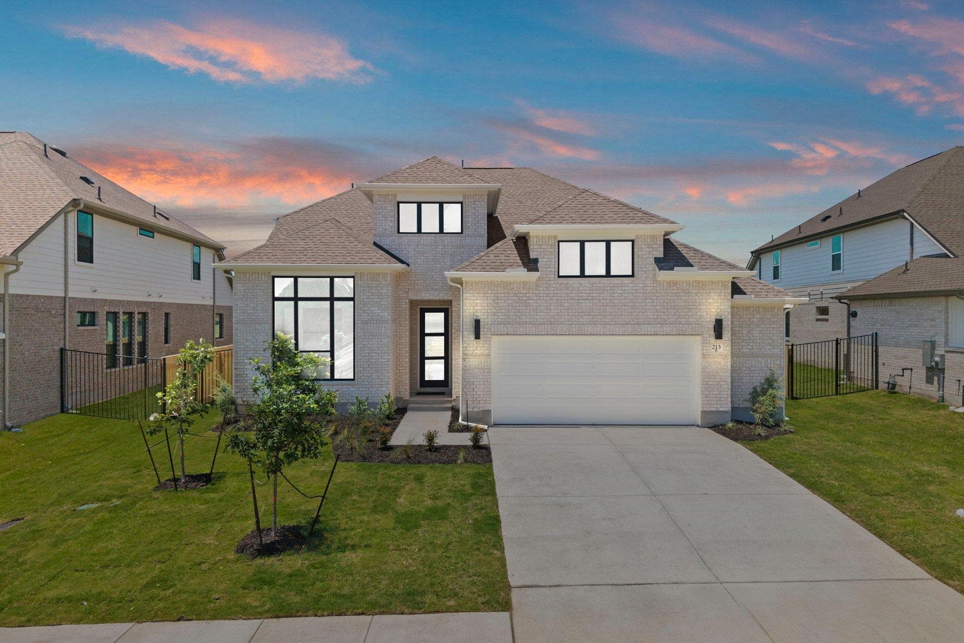 213  Pacific Grove Cir