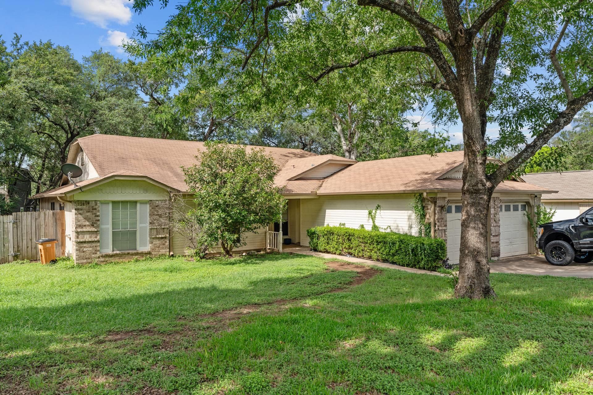 4509  Brown Bark Pl  #B