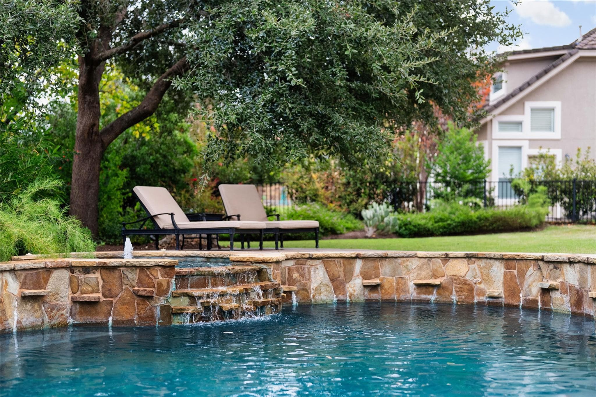 308  Golden Bear Dr