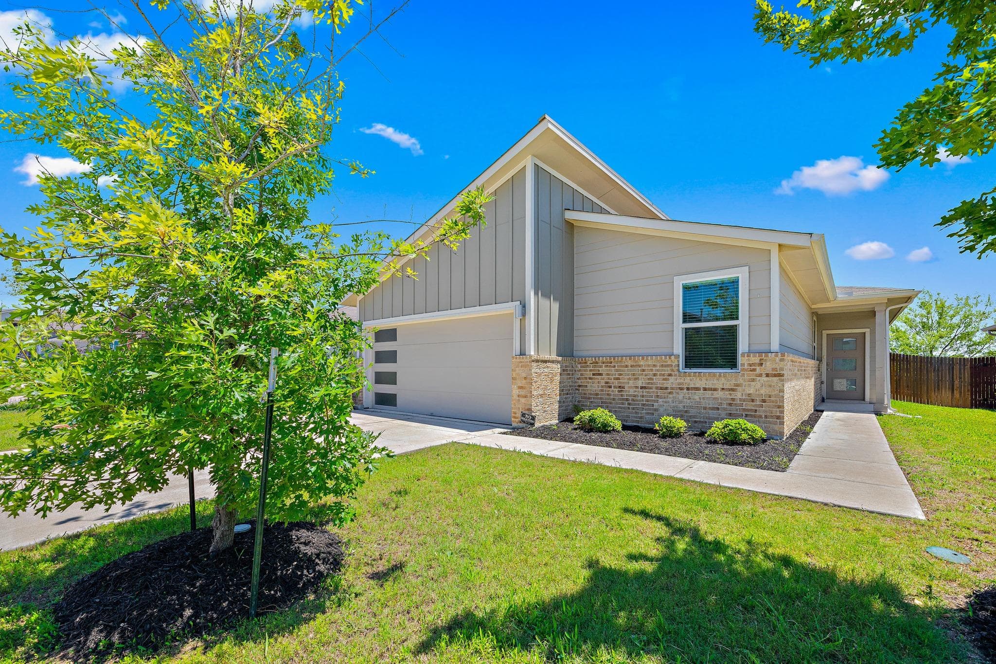 14309  Macquarie Dr