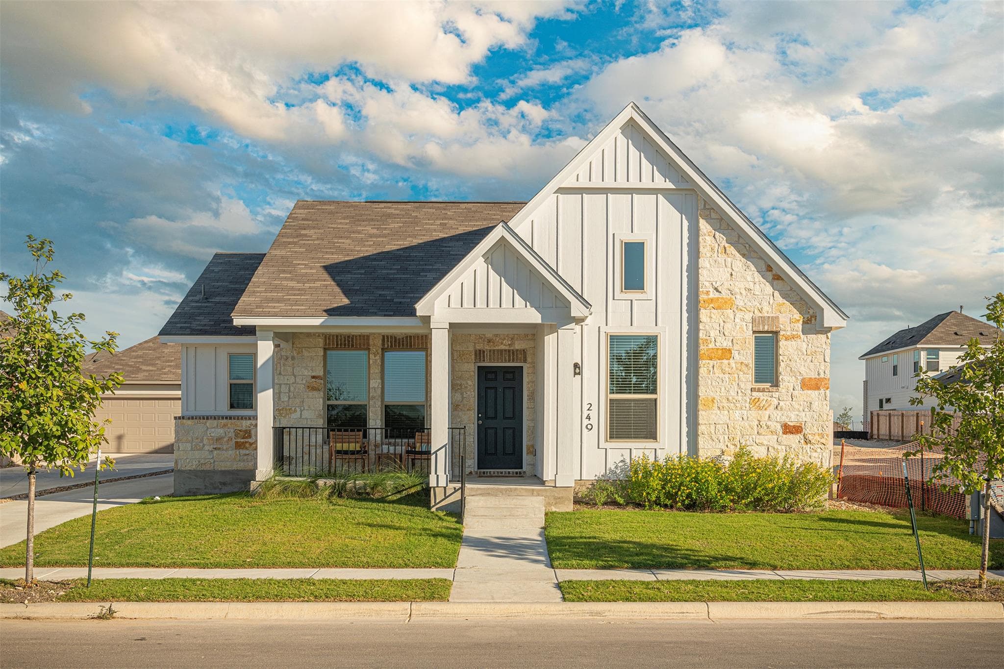 249  Treadwell Ln