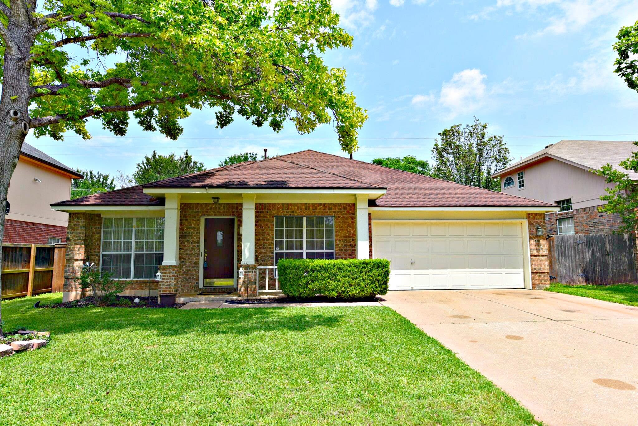 3924  Newland Dr