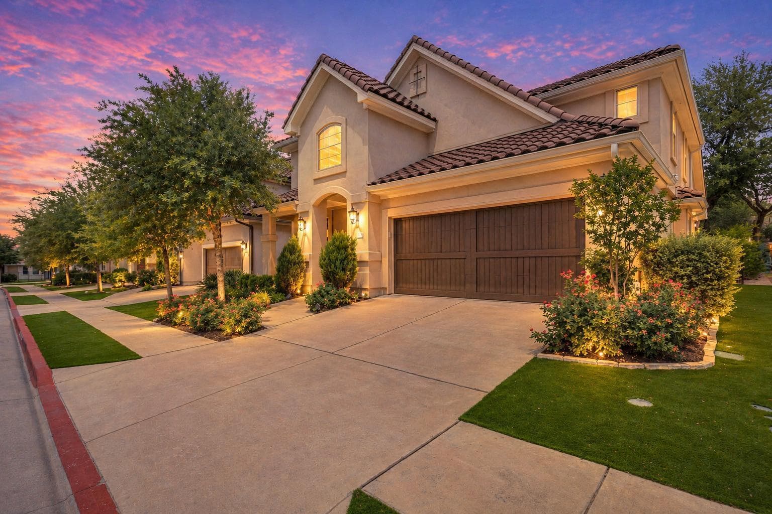 11904  Viscaya Way