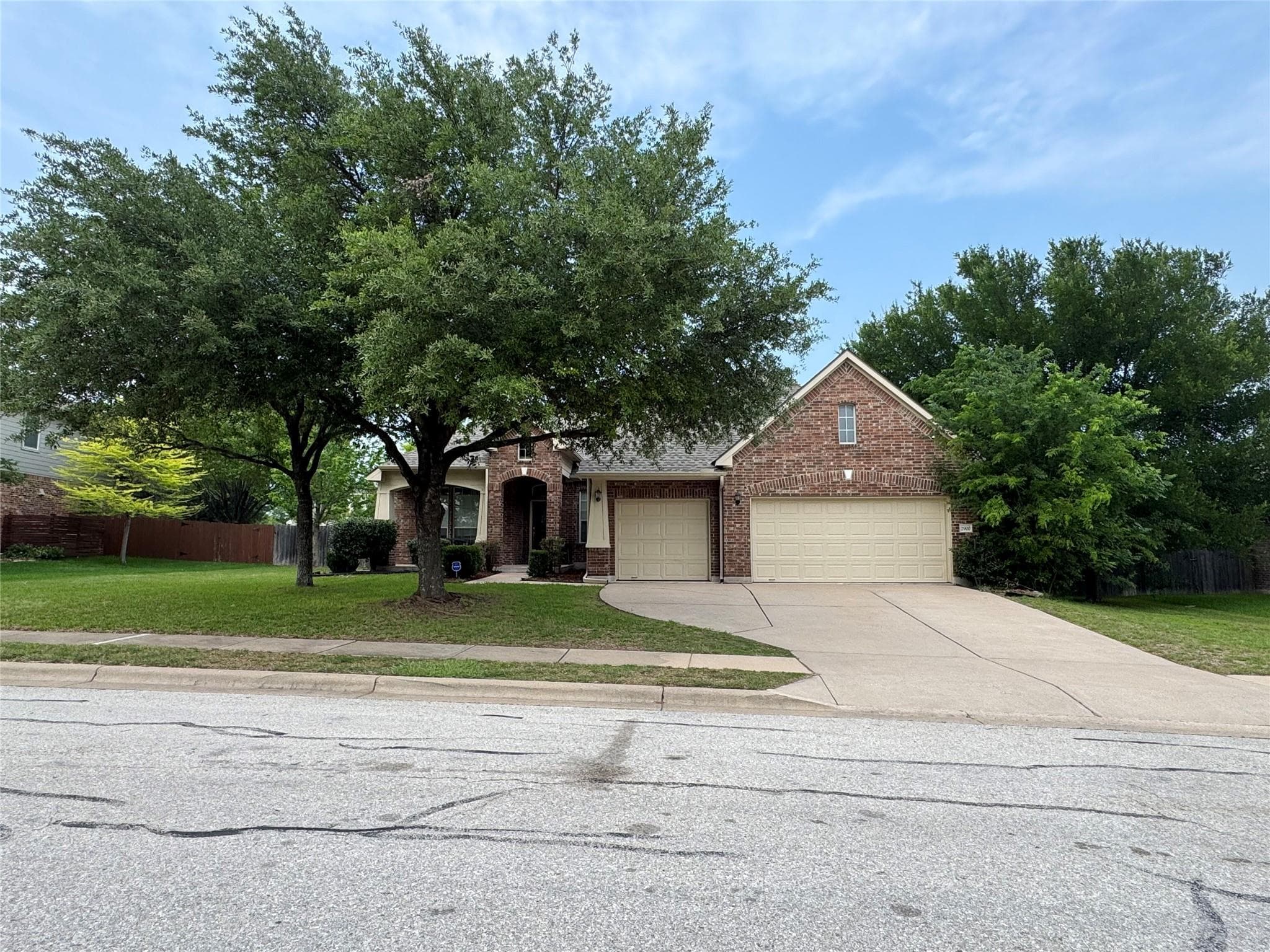 2900  Winding Shore Ln