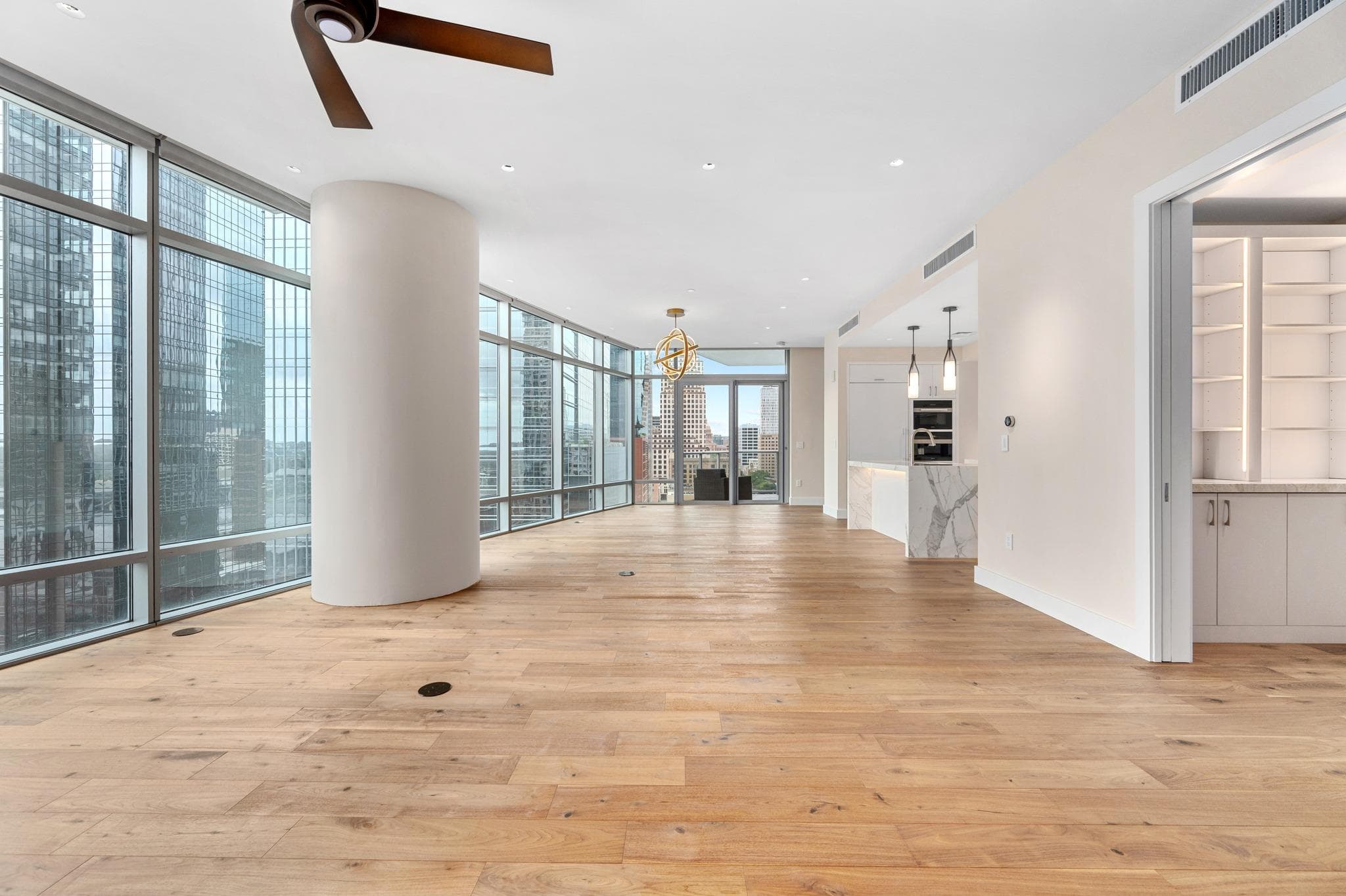 200  Congress Ave  #15E