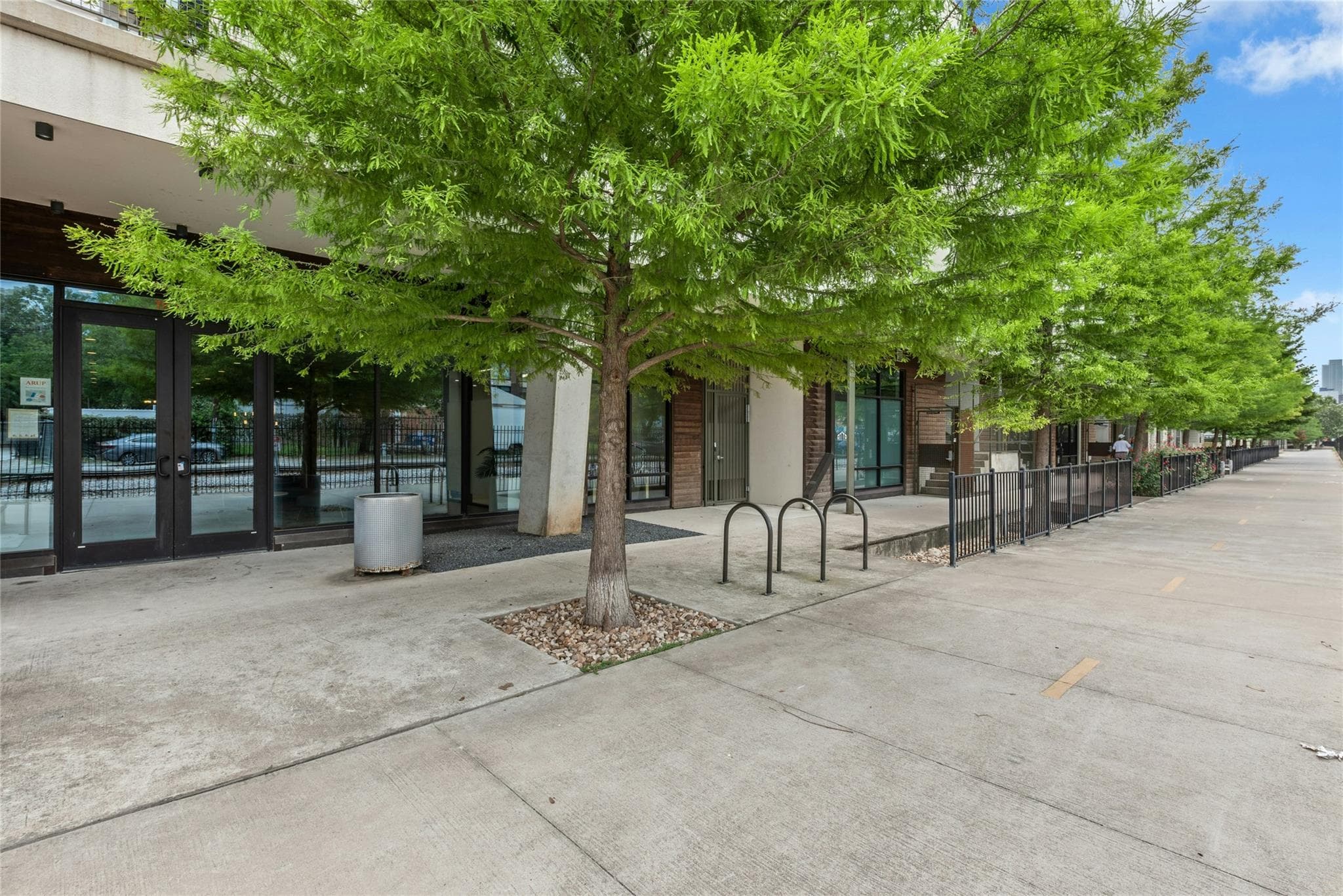 1800 E 4th St  #357