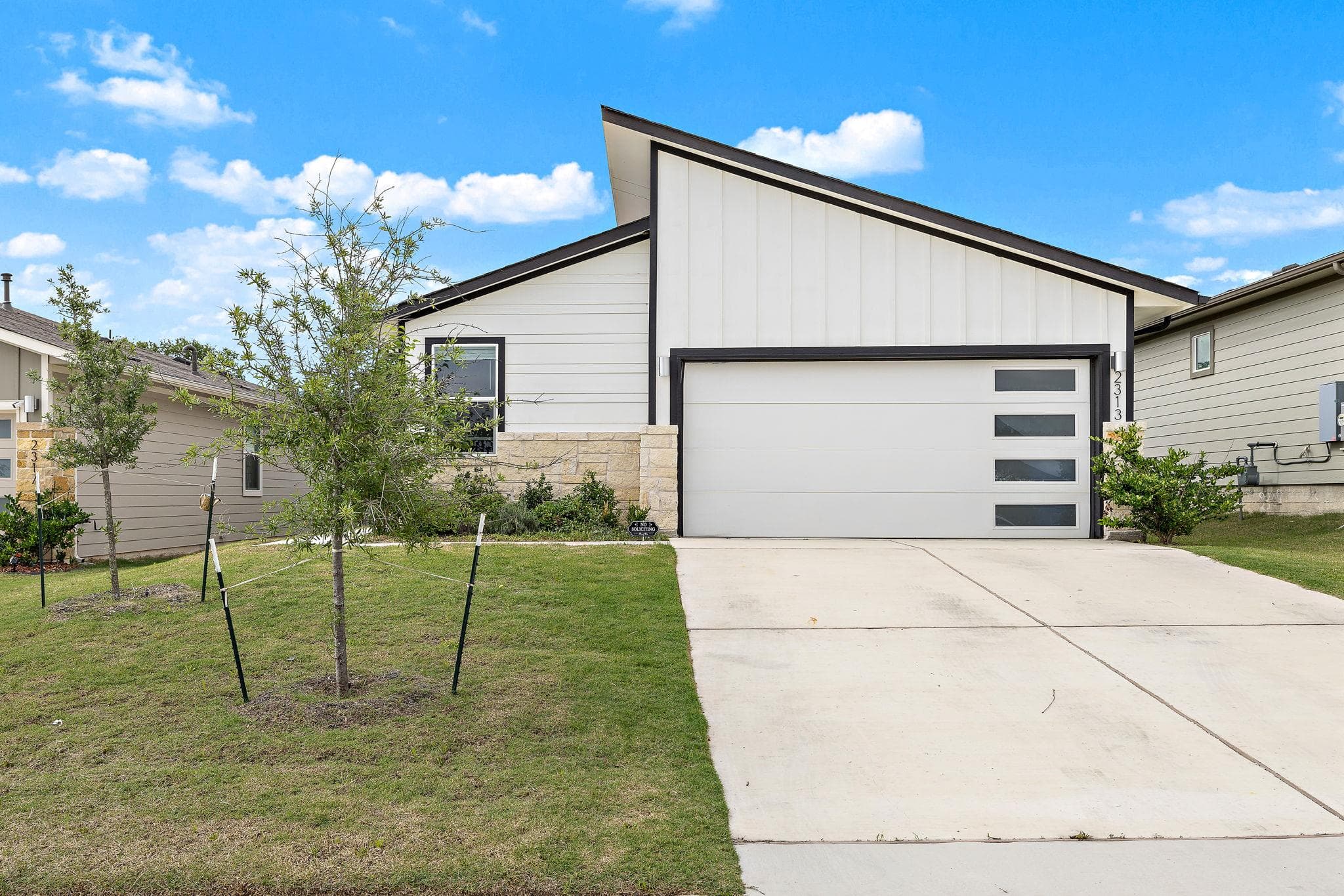 2313  Ranier Ct