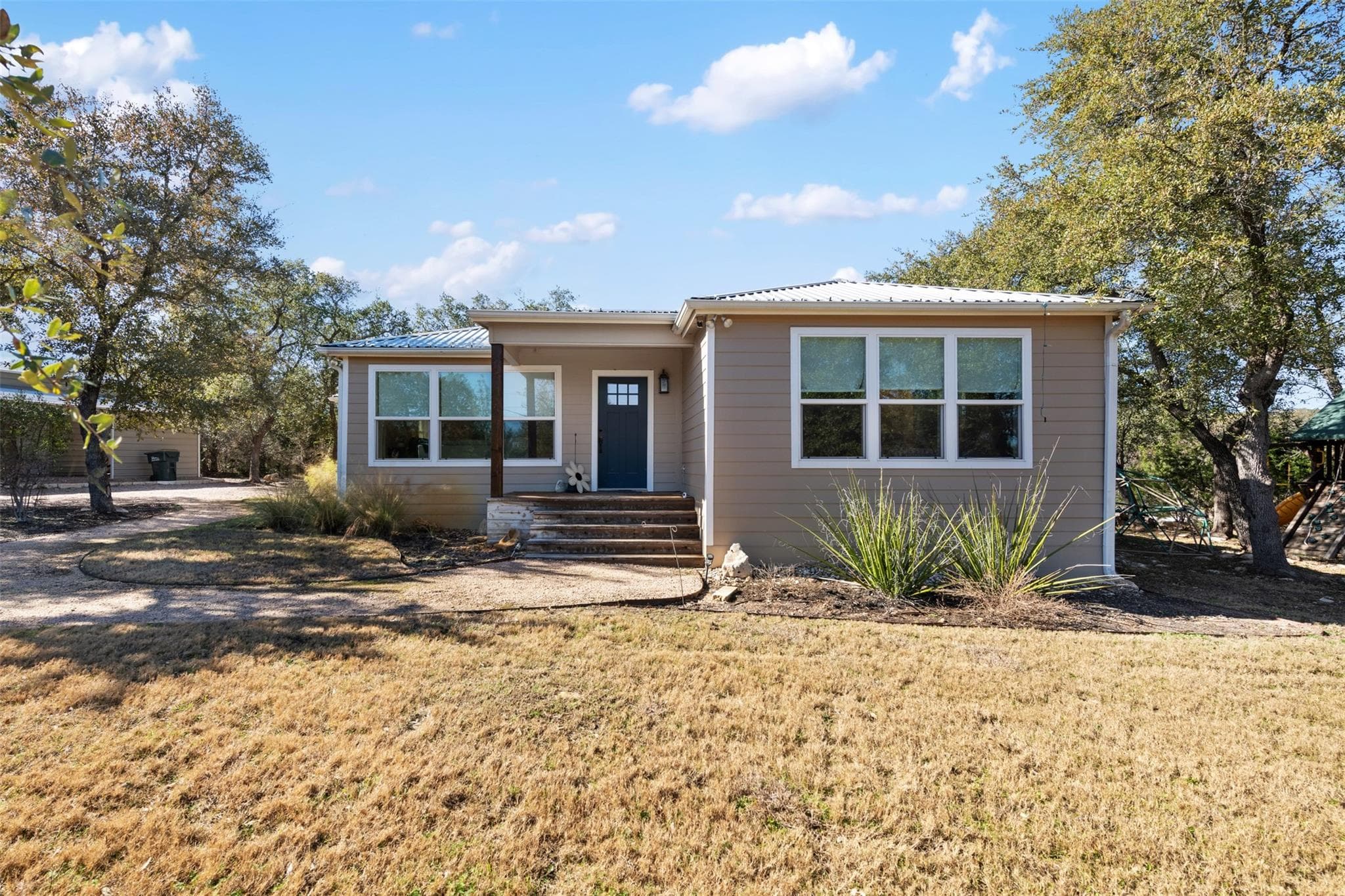1610  Pace Bend Rd N