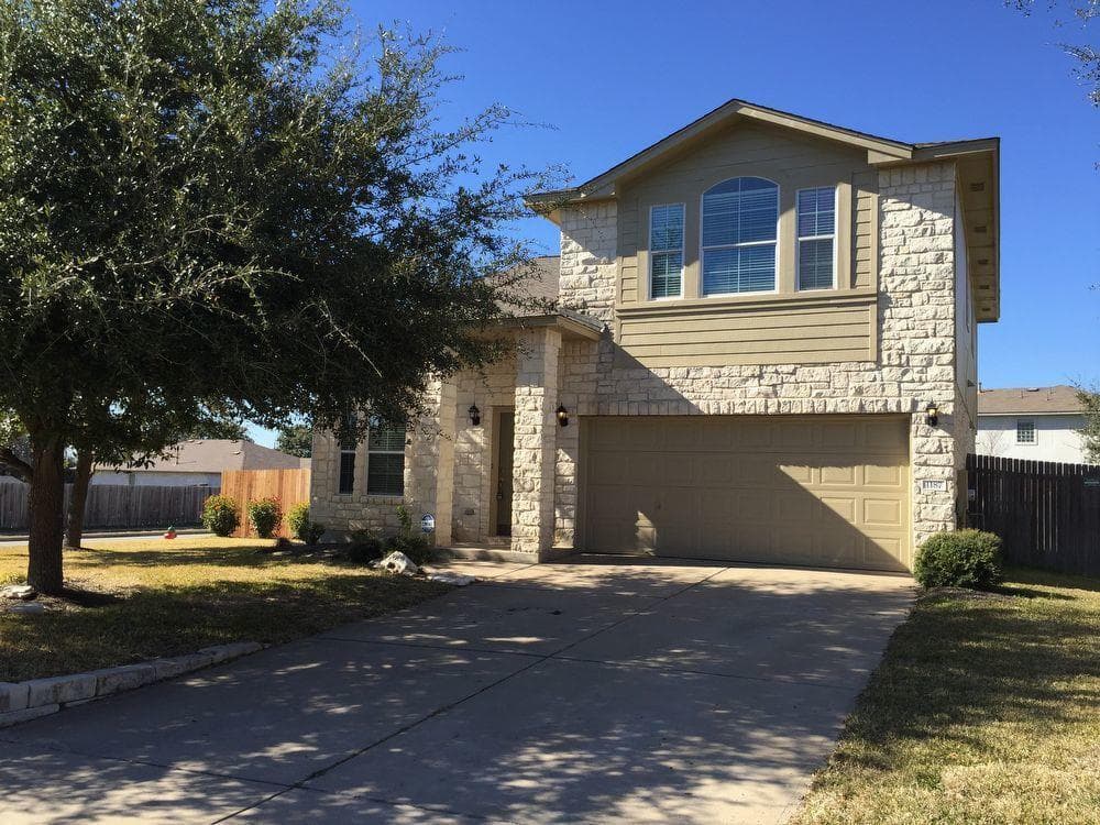 1187  Stone Forest Trl