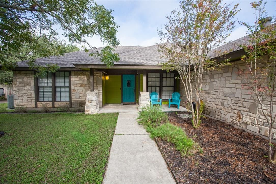 309  Juniper Dr