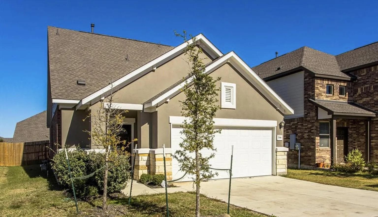 7516  Saginaw Dr