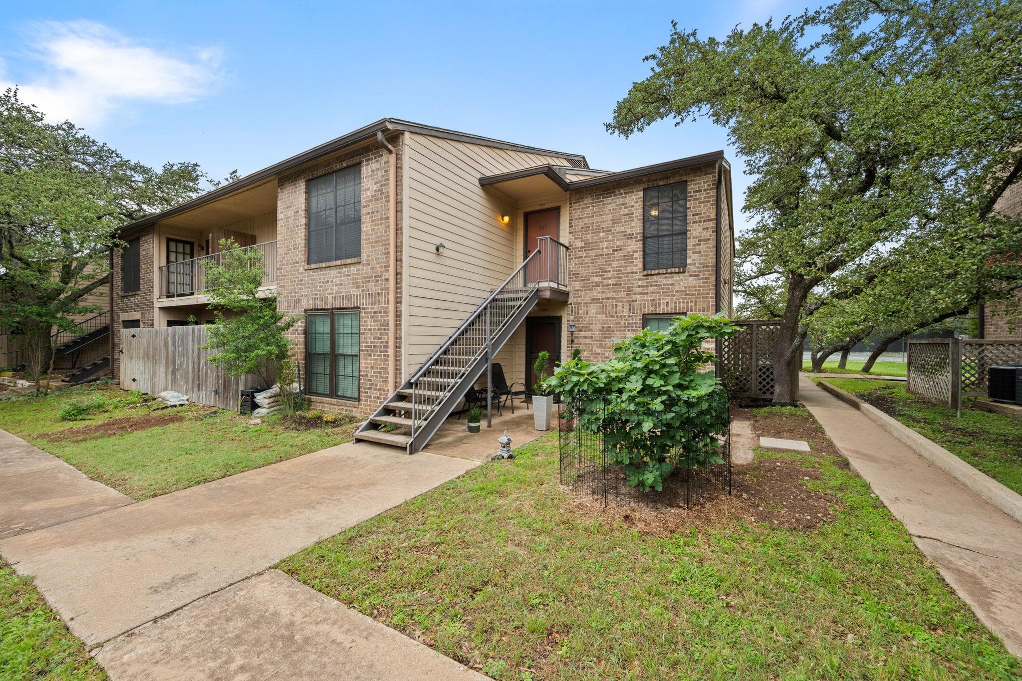 4159  Steck Ave  #267