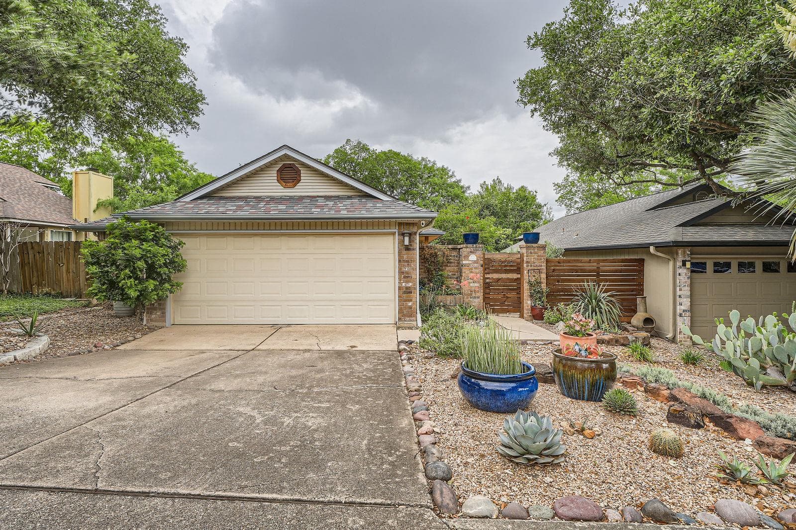 5306  Summer Cir