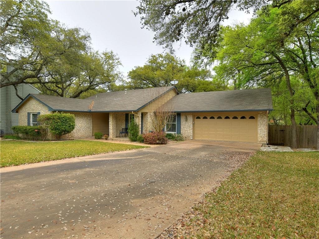 11315  Alhambra Dr