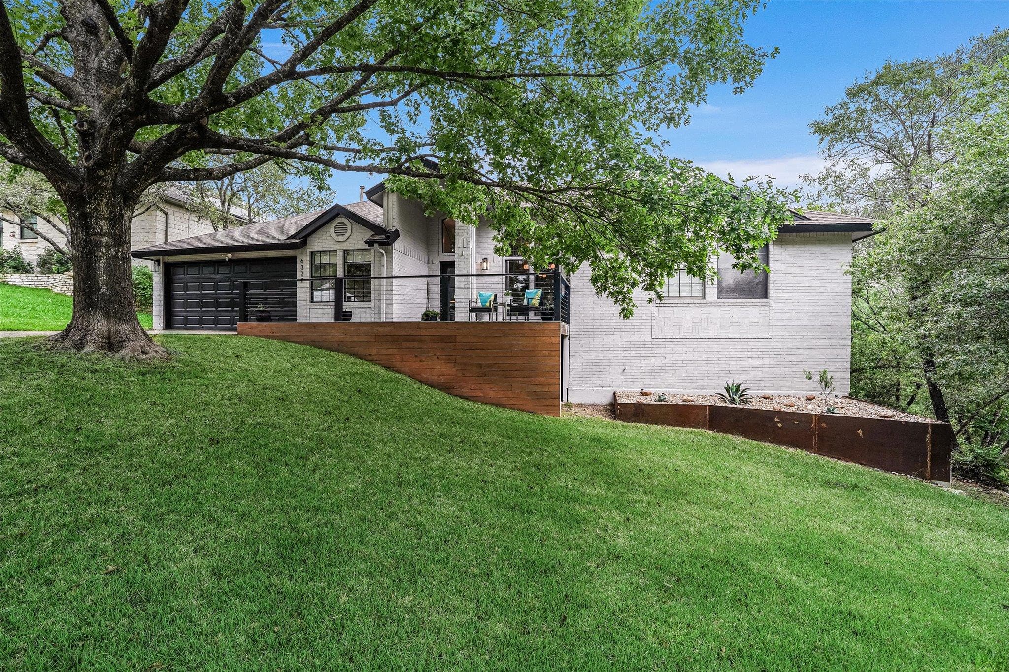 6327  Pathfinder Dr